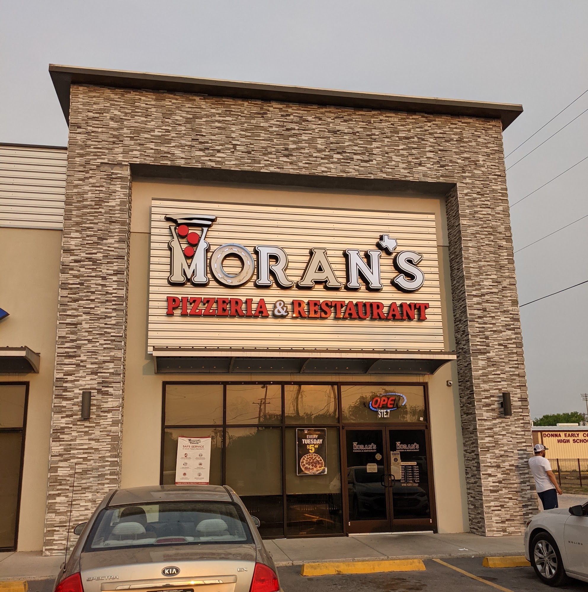 Moran’s Pizzeria & Restaurant