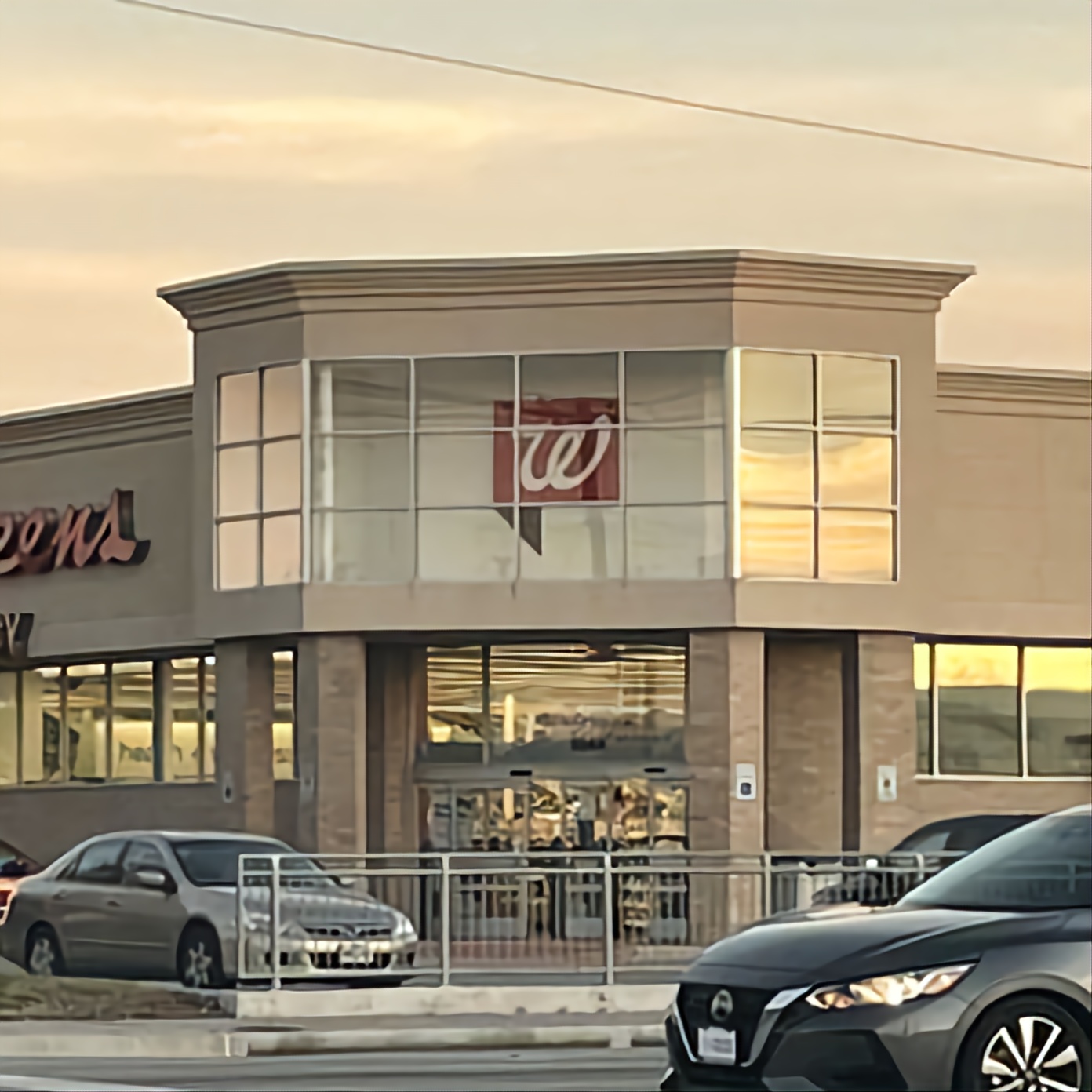 Walgreens Pharmacy