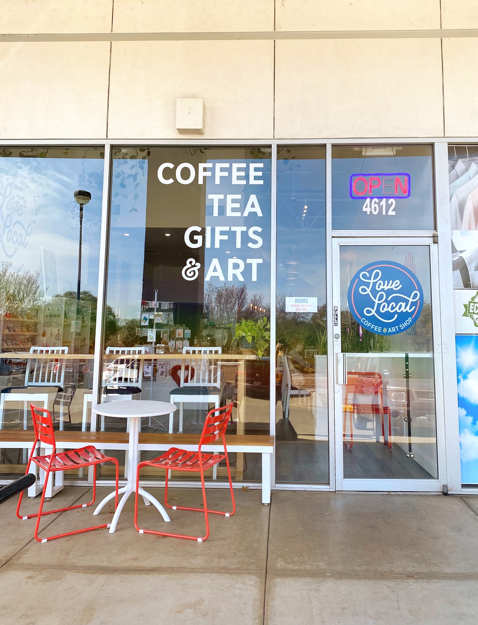 Love Local | Coffee & Art Shop