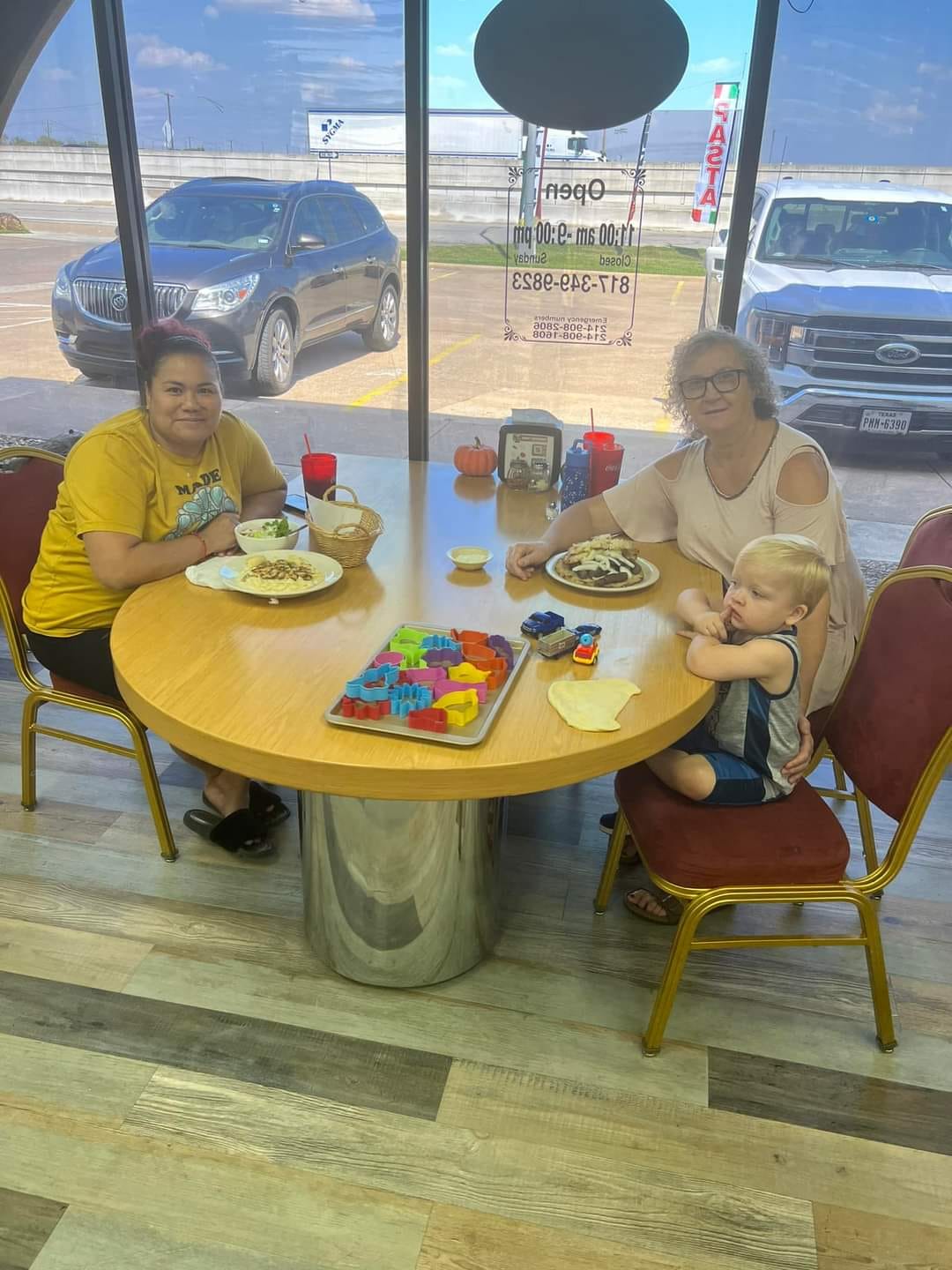 Photo credit: facebook