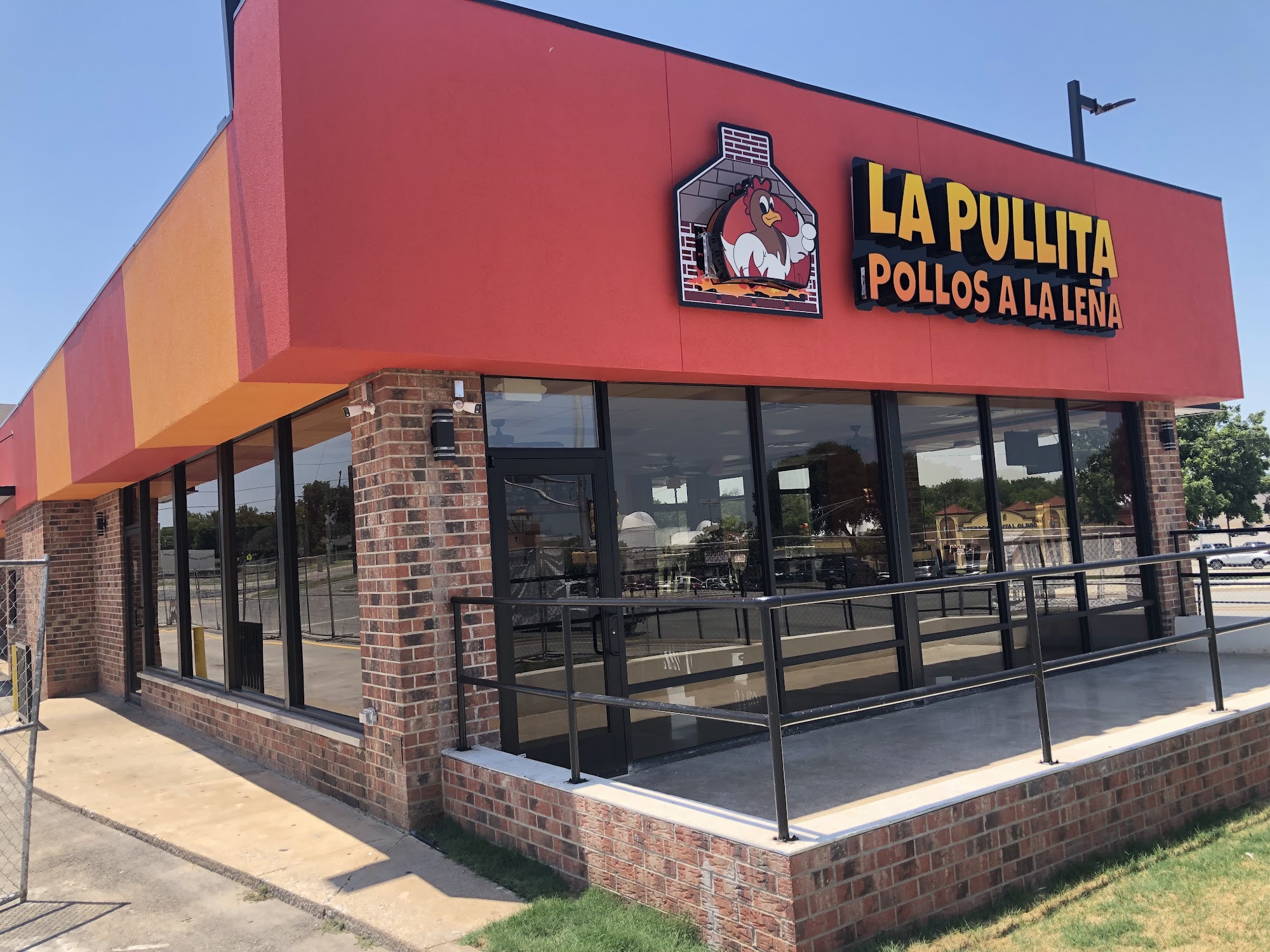 Pollos la Pullita Gran Plaza