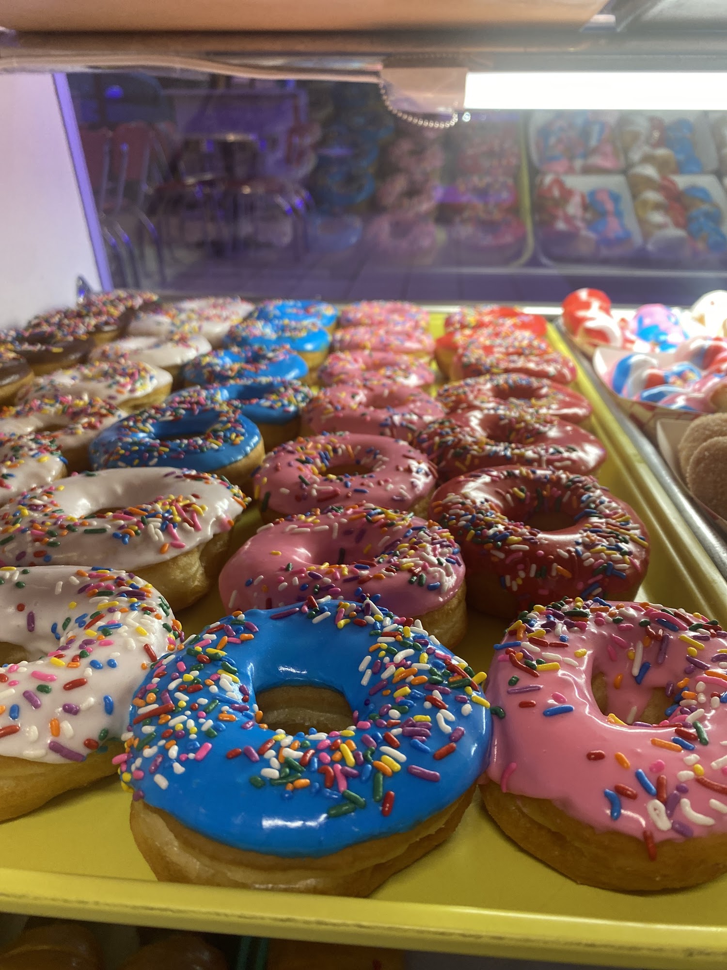 Shirley's Donuts & Kolaches