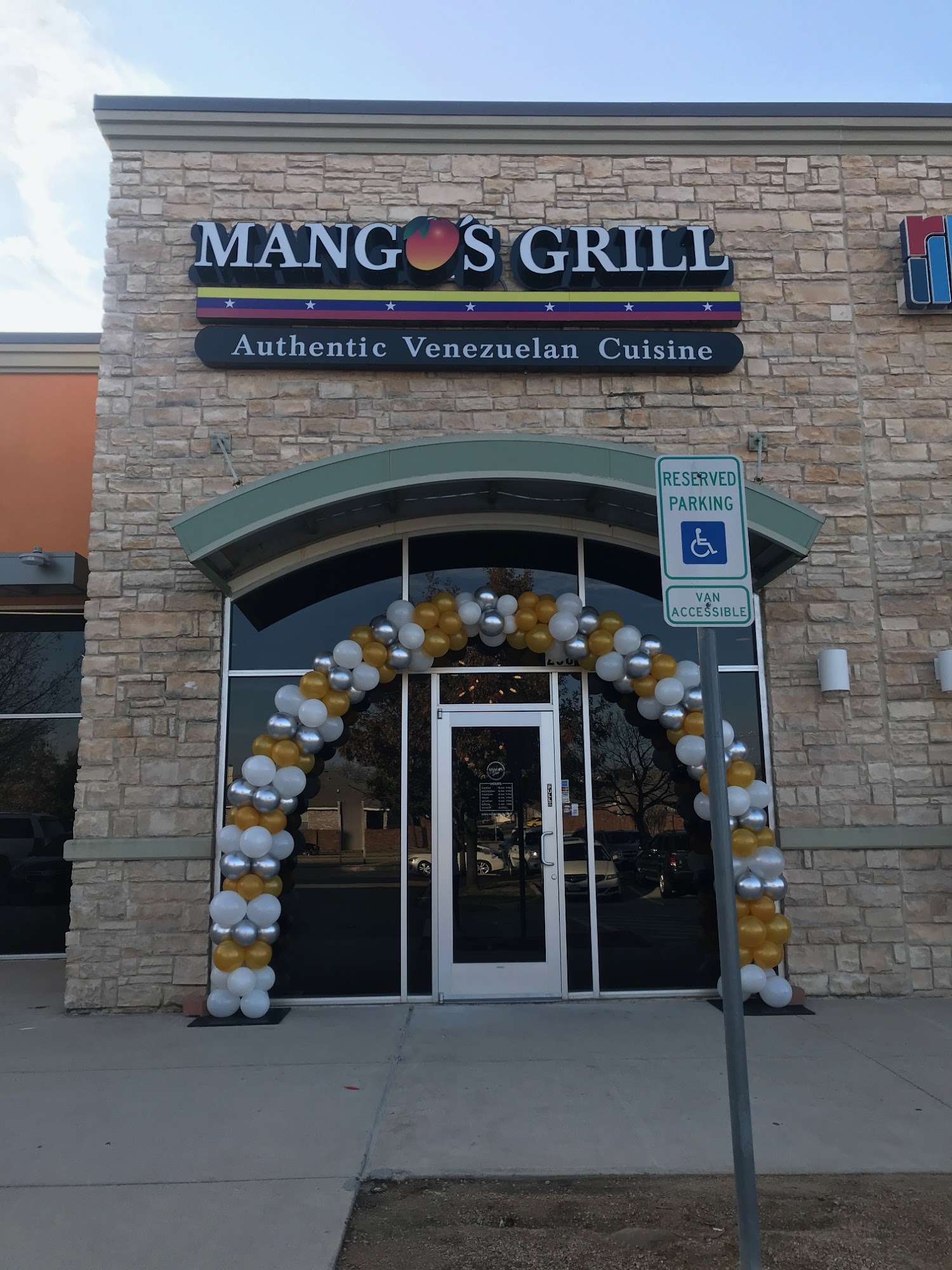 Mango's Grill