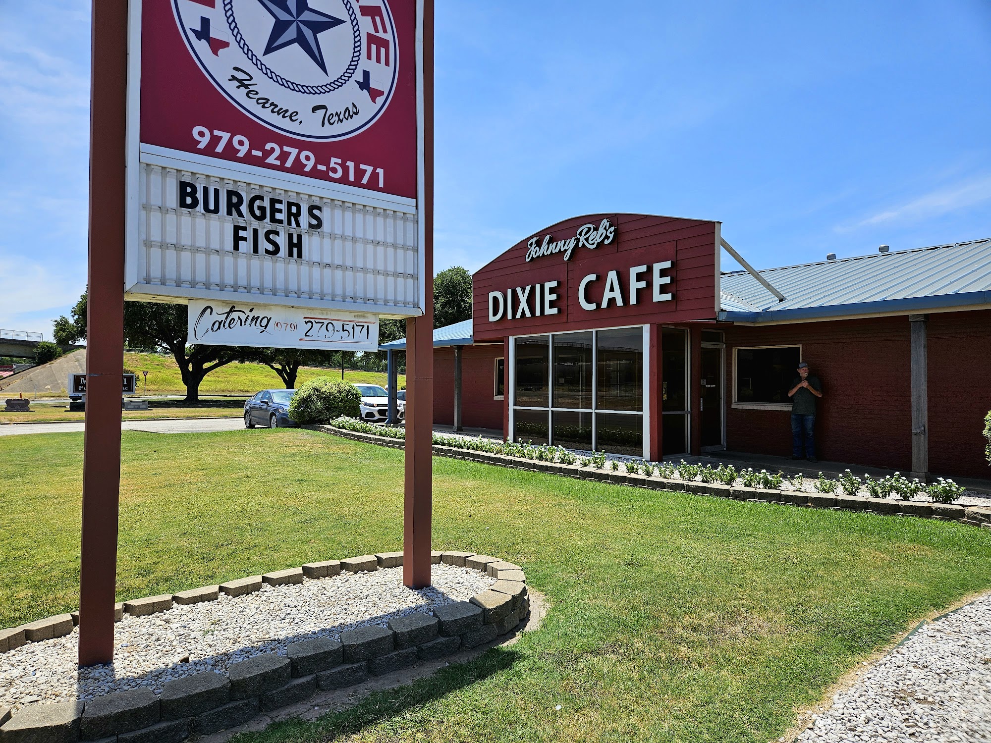 Johnny Reb s Dixie Cafe Hearne Menu Reviews 270 Photos 54 