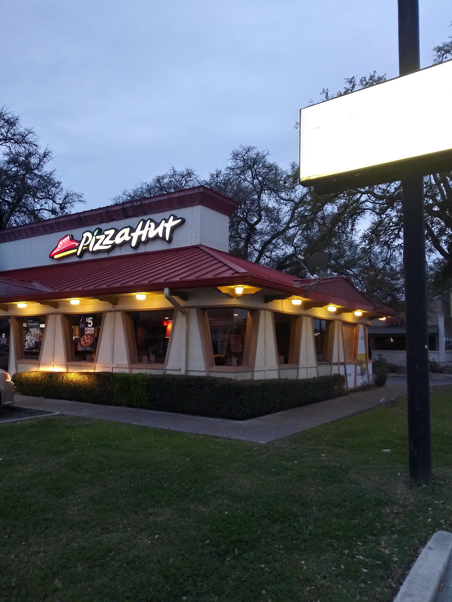 Pizza Hut