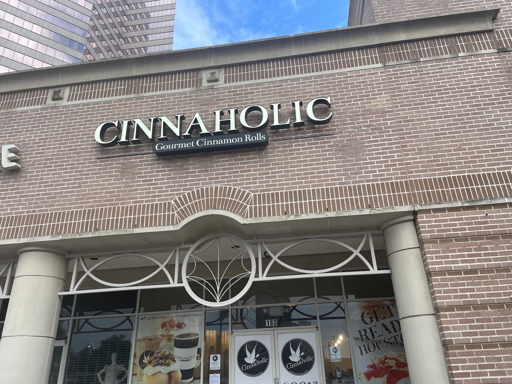 Cinnaholic