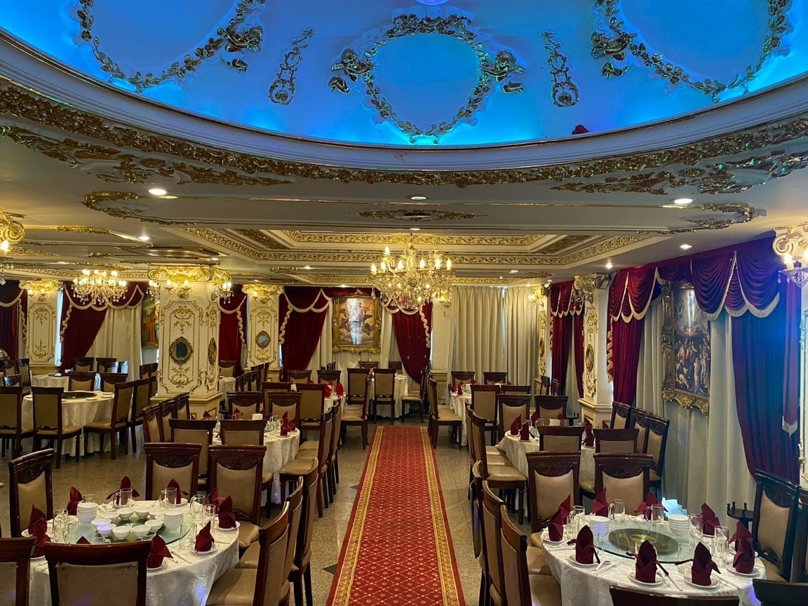 Hoàng Ty Restaurant