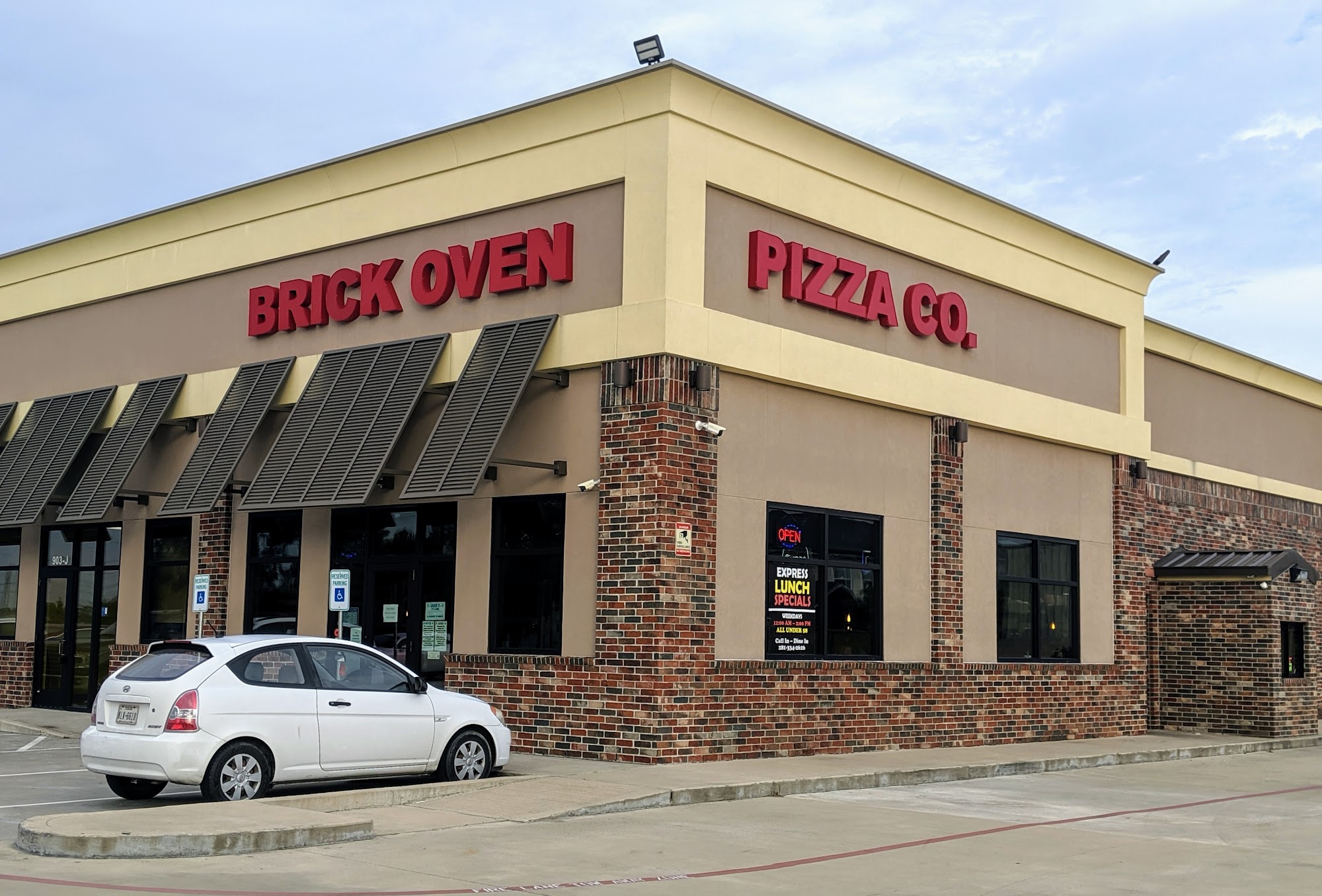 La Torcia Brick Oven Pizza - Kemah