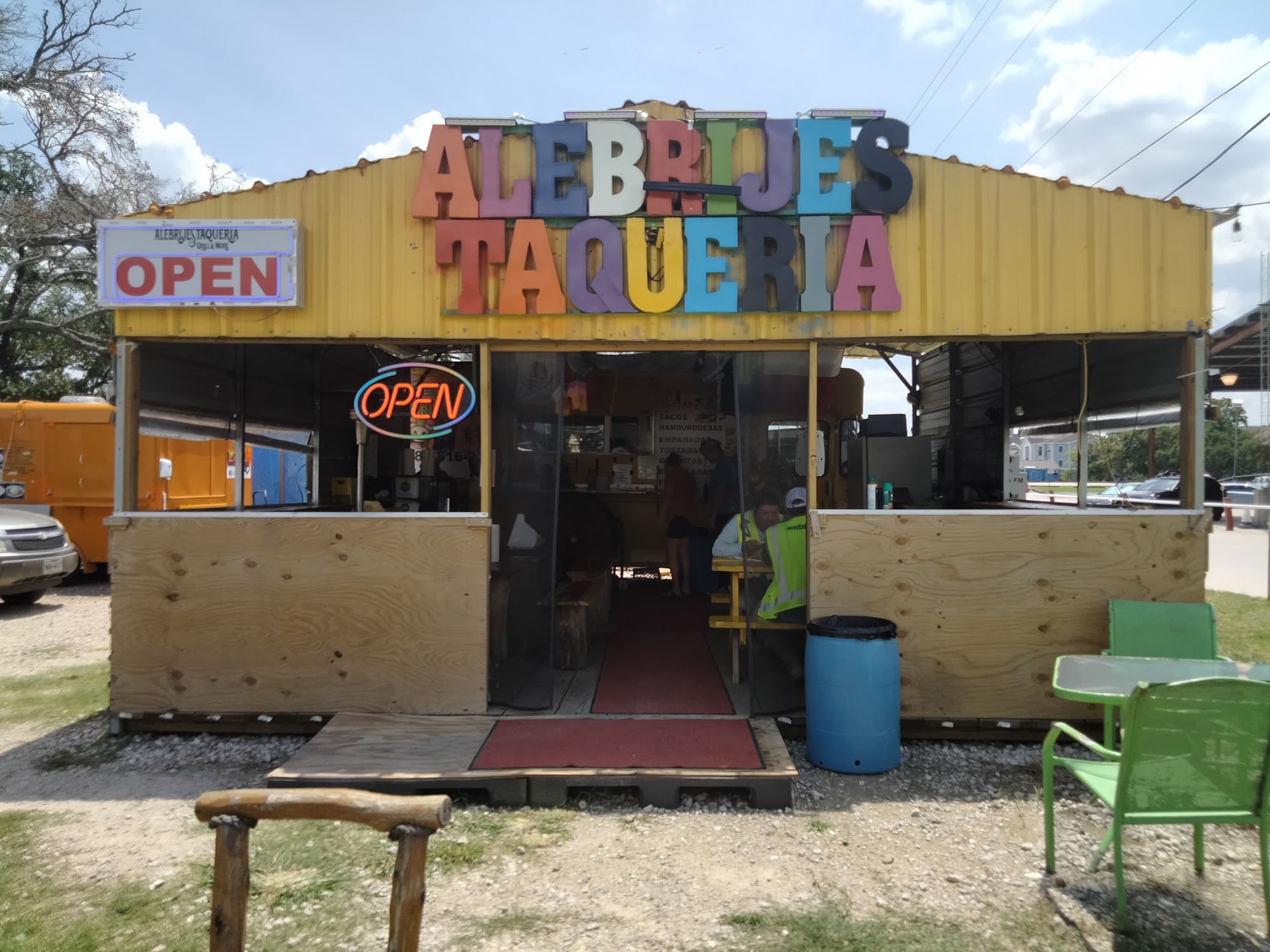 Alebrijes Taqueria