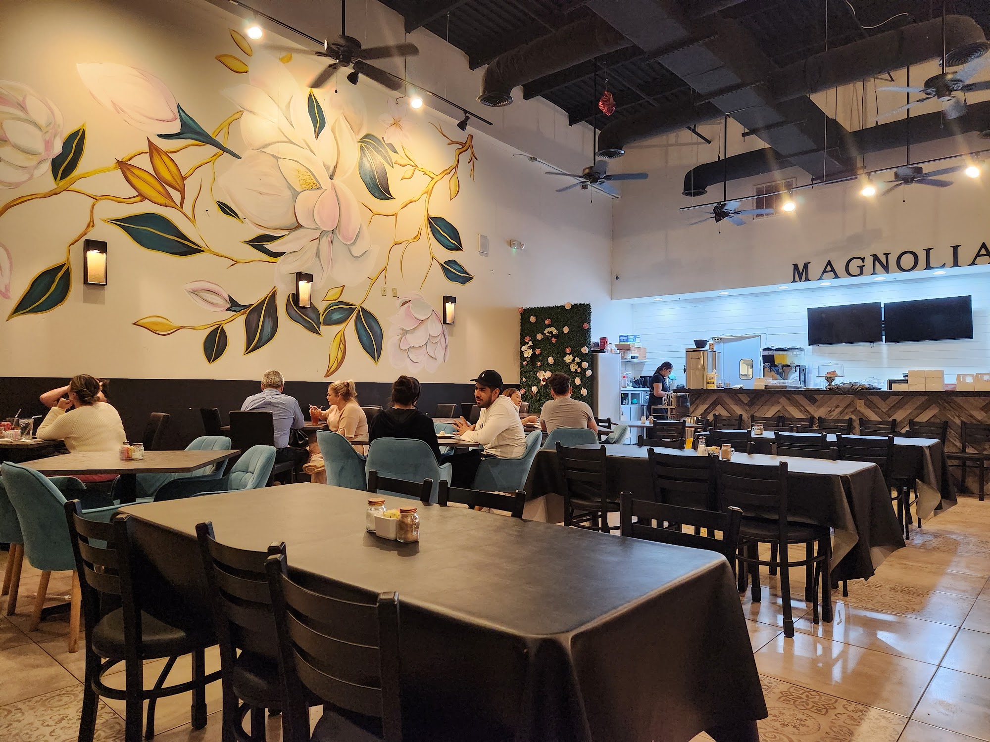 Magnolia Cafe & Grill, Laredo - Menu, Reviews (152), Photos - Restaurantji
