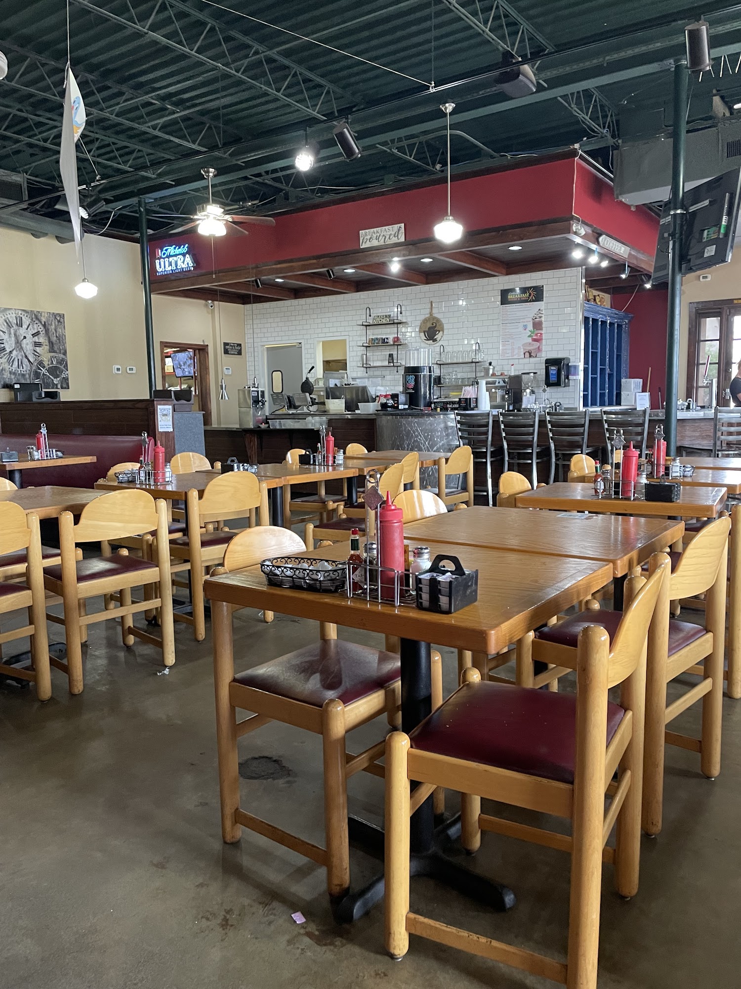 Lubbock's Breakfast House & Grill