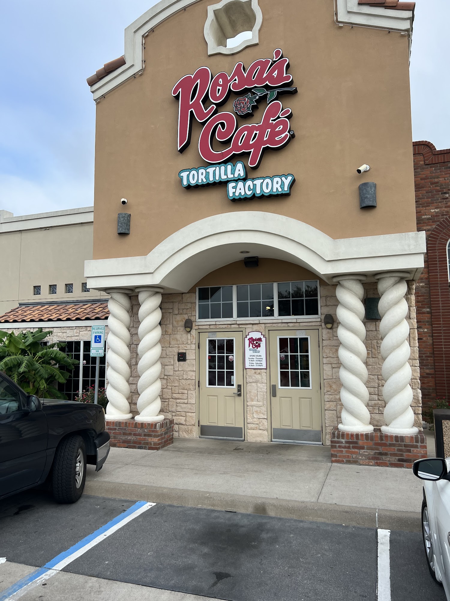 Rosa's Café & Tortilla Factory