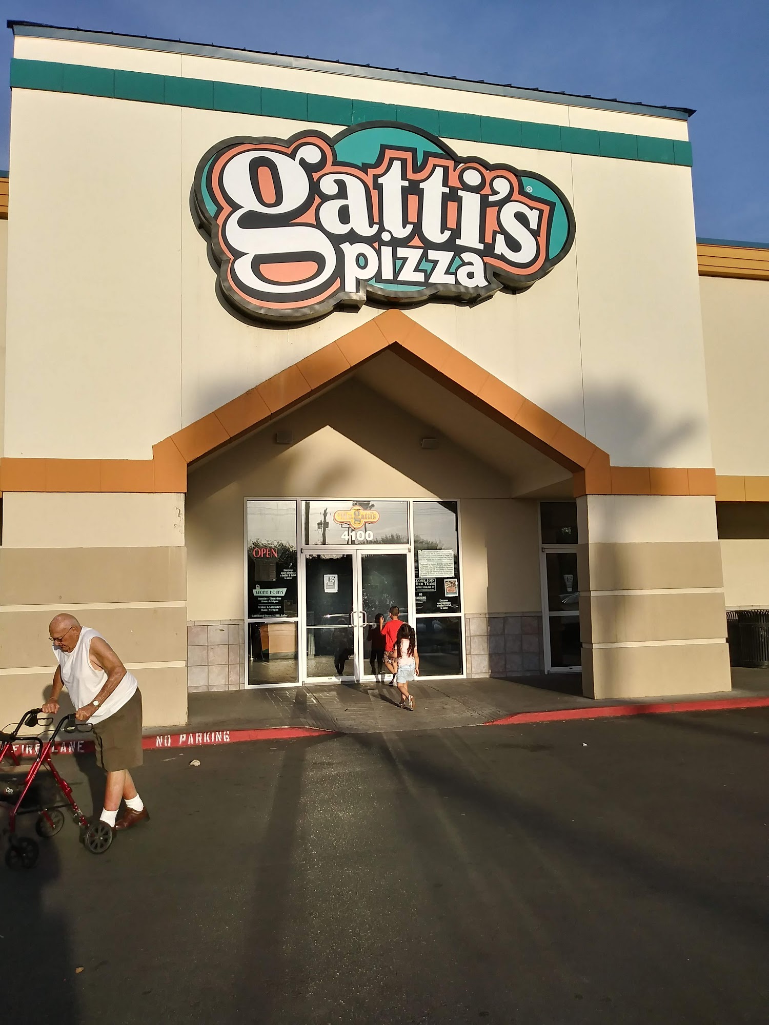 Mr Gatti's Pizza