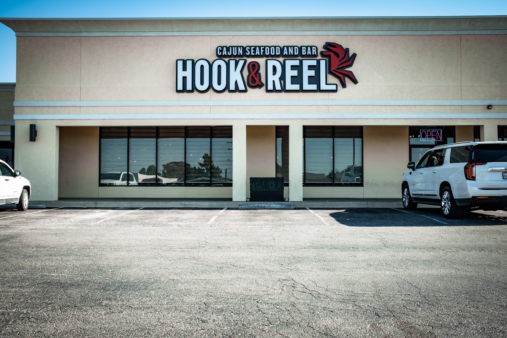 Hook & Reel Cajun Seafood & Bar