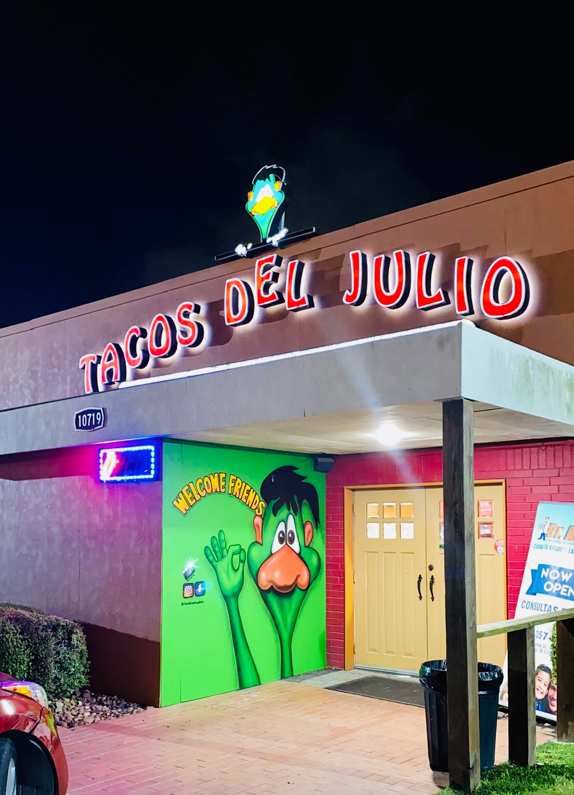 Tacos Del Julio