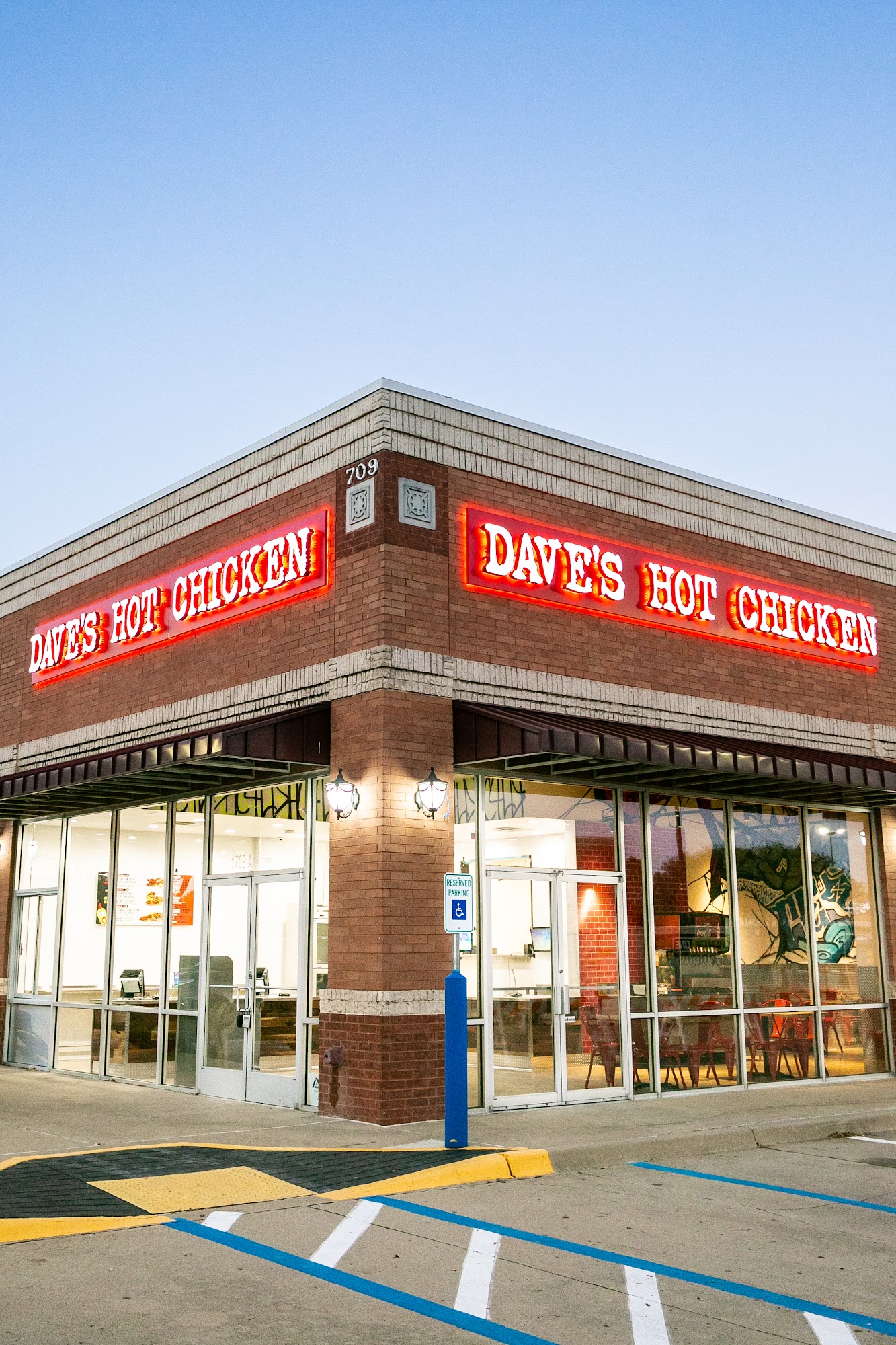 Dave's Hot Chicken