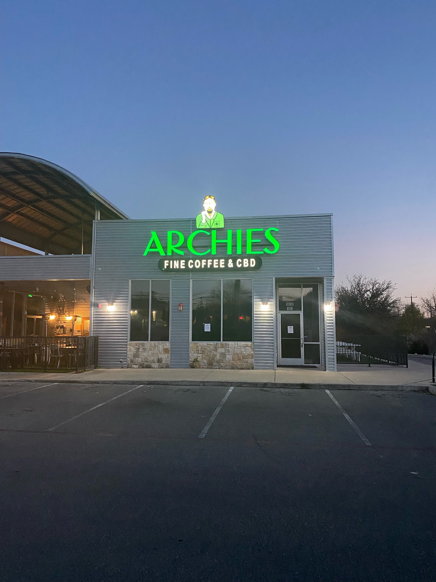 Archies Coffee Lounge