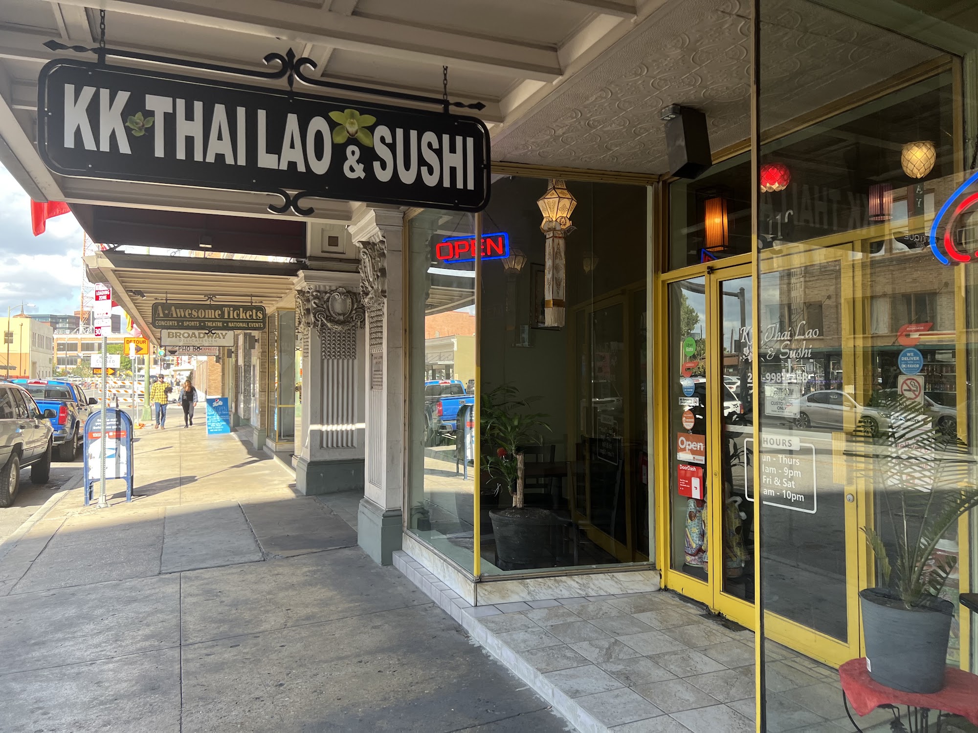KK Thai Lao & Sushi