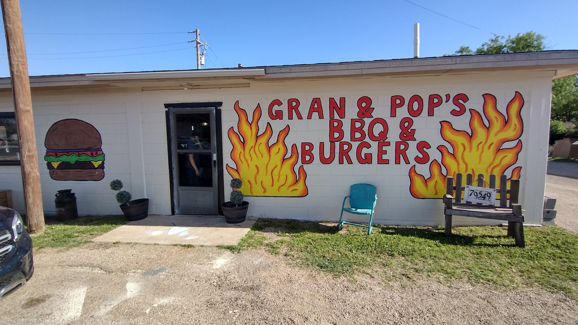 Gran & Pop's BBQ & Burgers