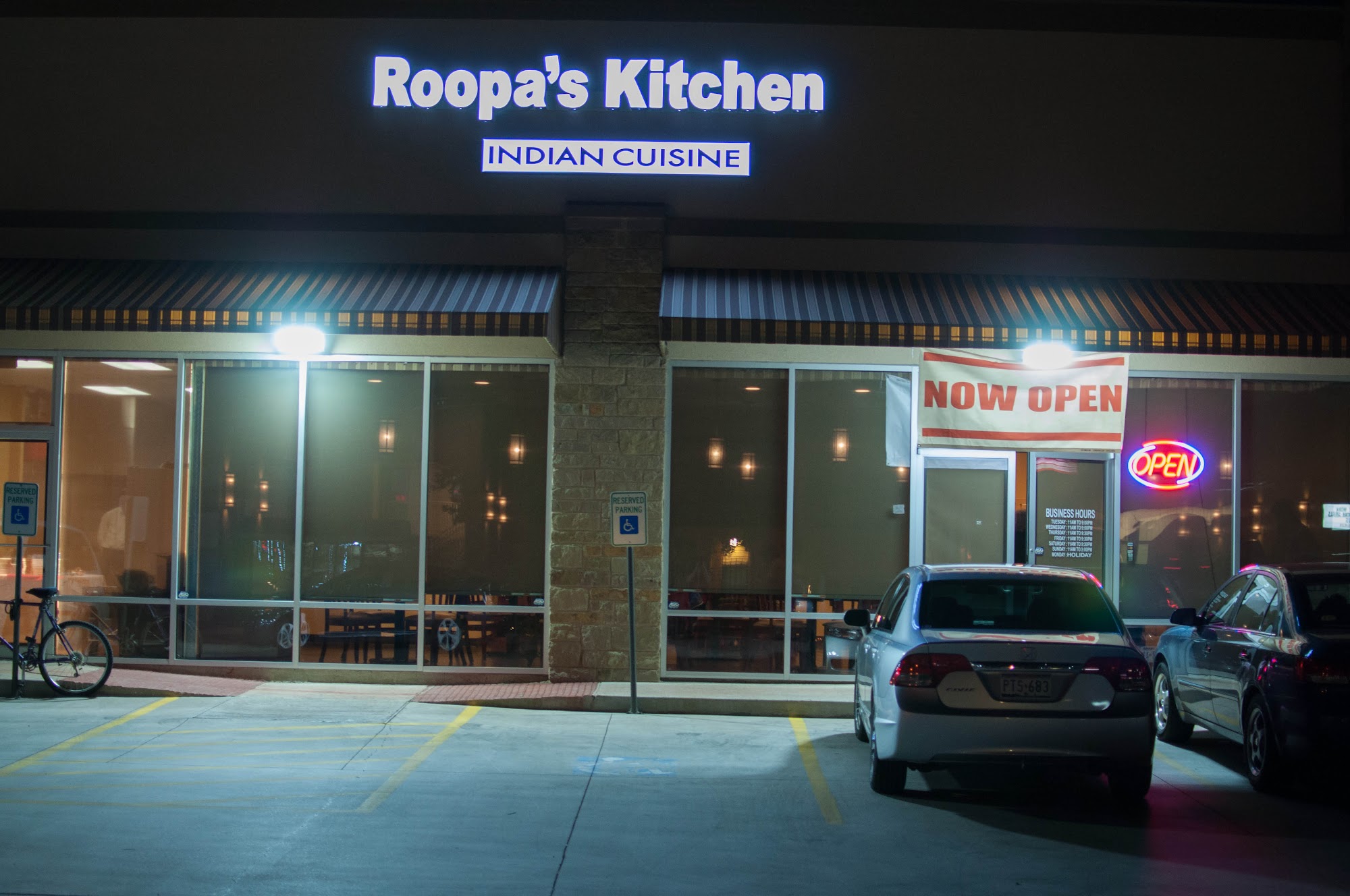 Roopa's kitchen Authentic Indian Cuisine