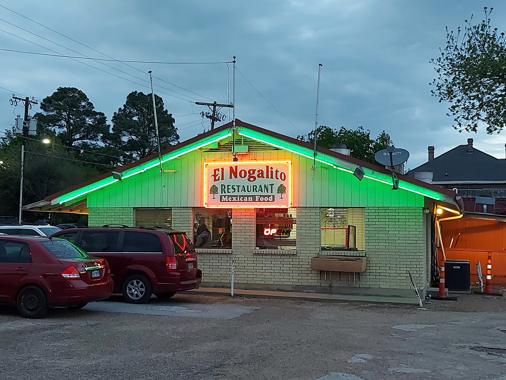 El Nogalito Restaurant