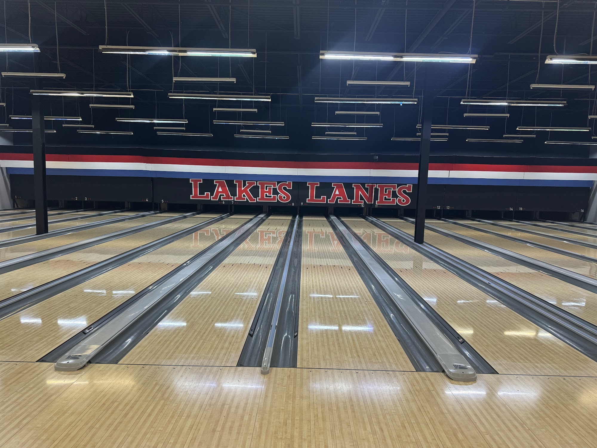 Lakes Lanes Bowling Alley