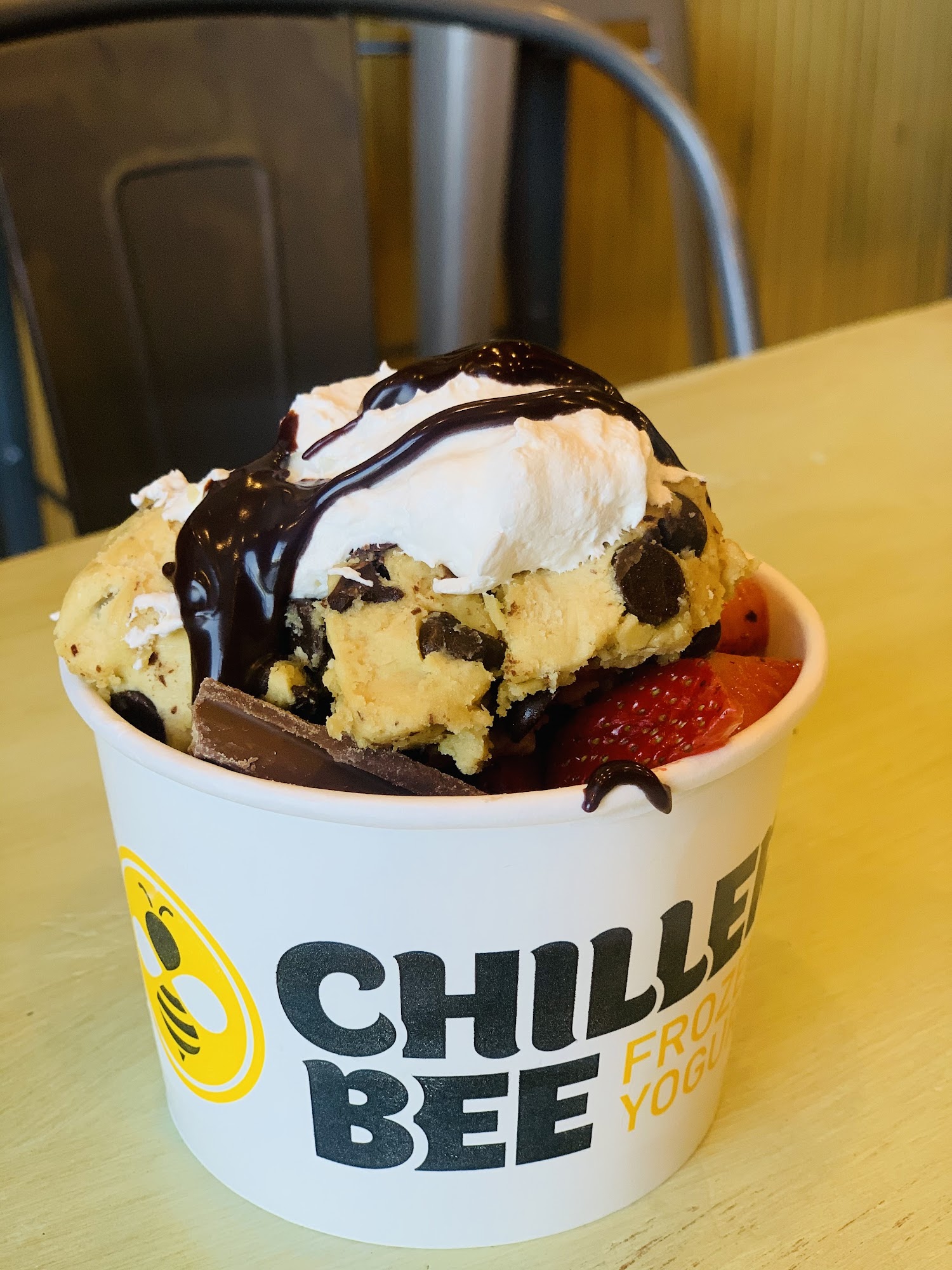 Chiller Bee Frozen Yogurt