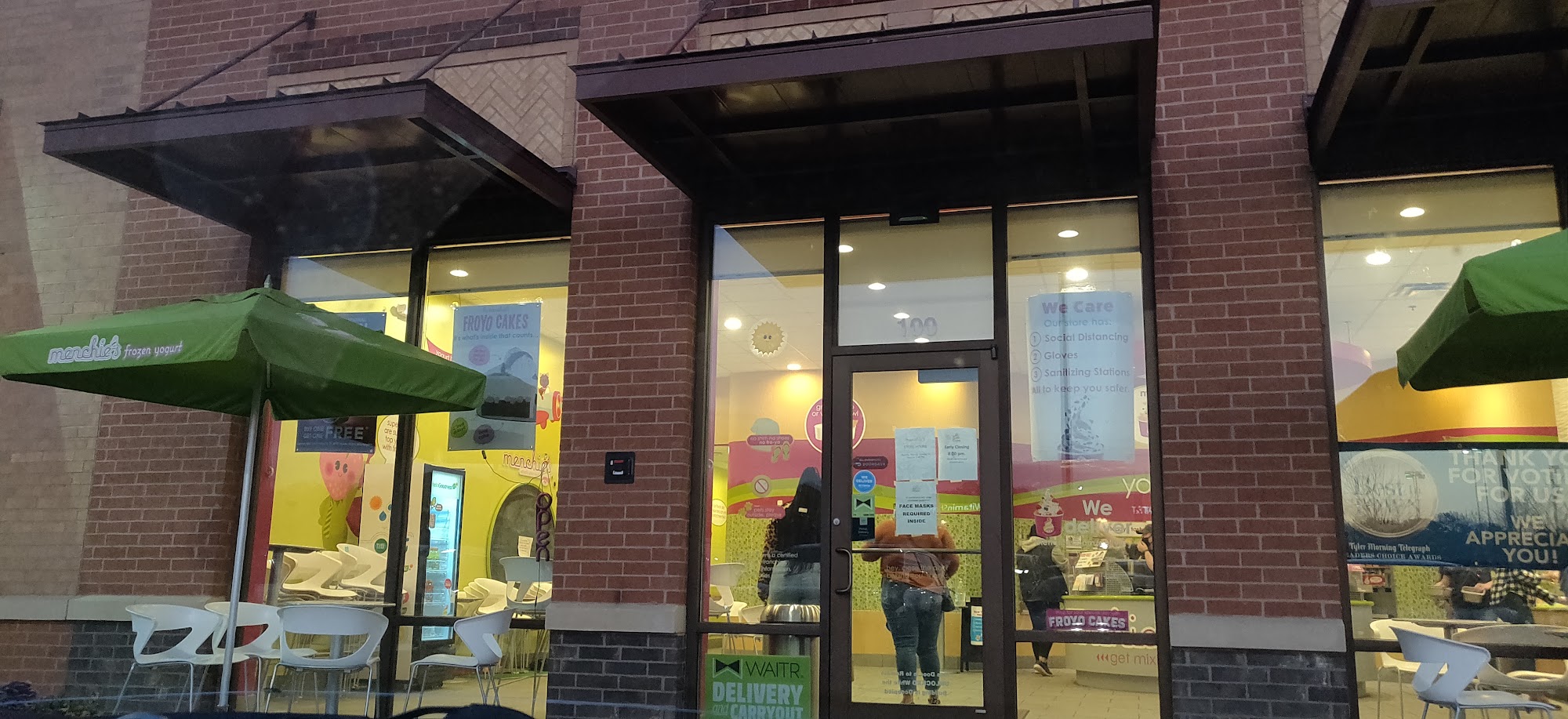 Menchie's Frozen Yogurt