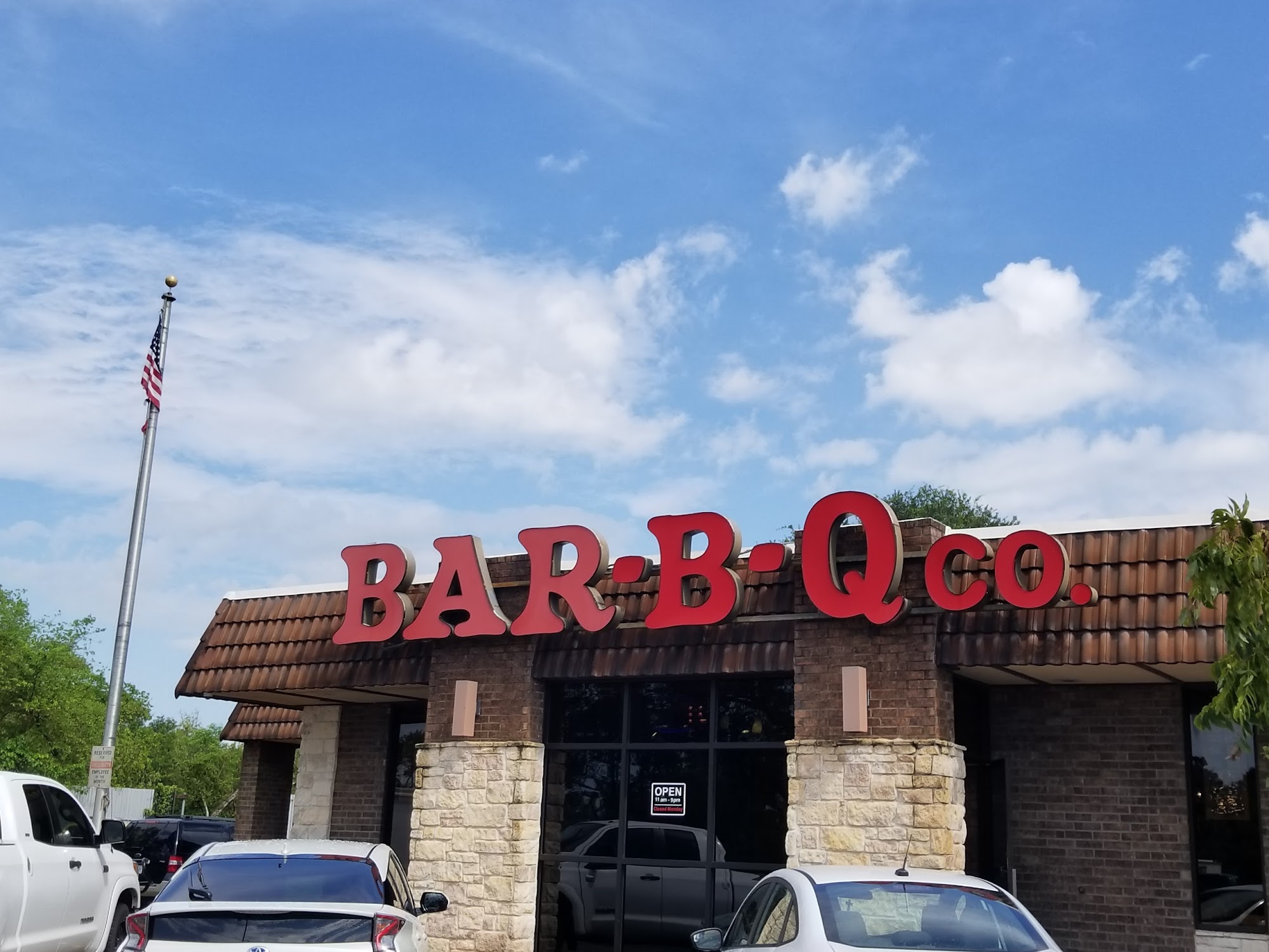 Uncle Mutt's Bar-B-Q