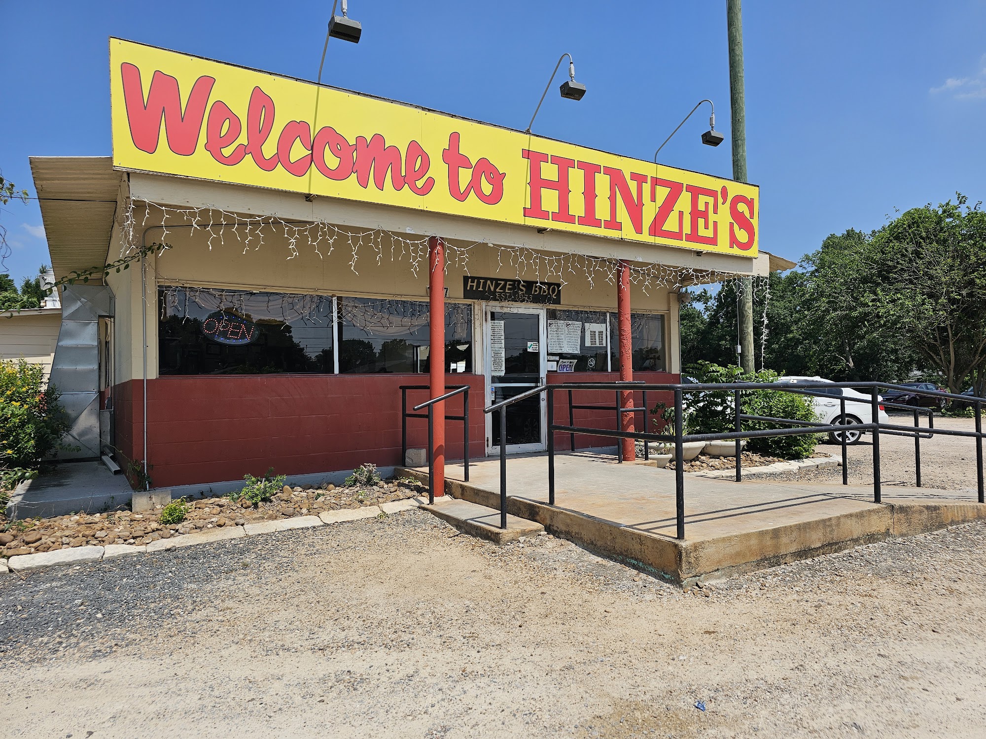 Hinze's Bar-B-Que