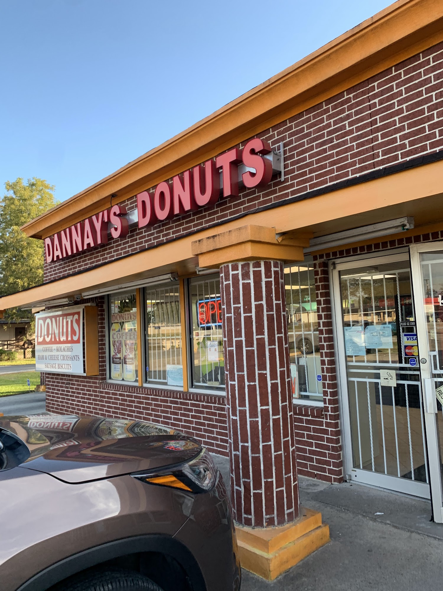 Dannay's Donuts