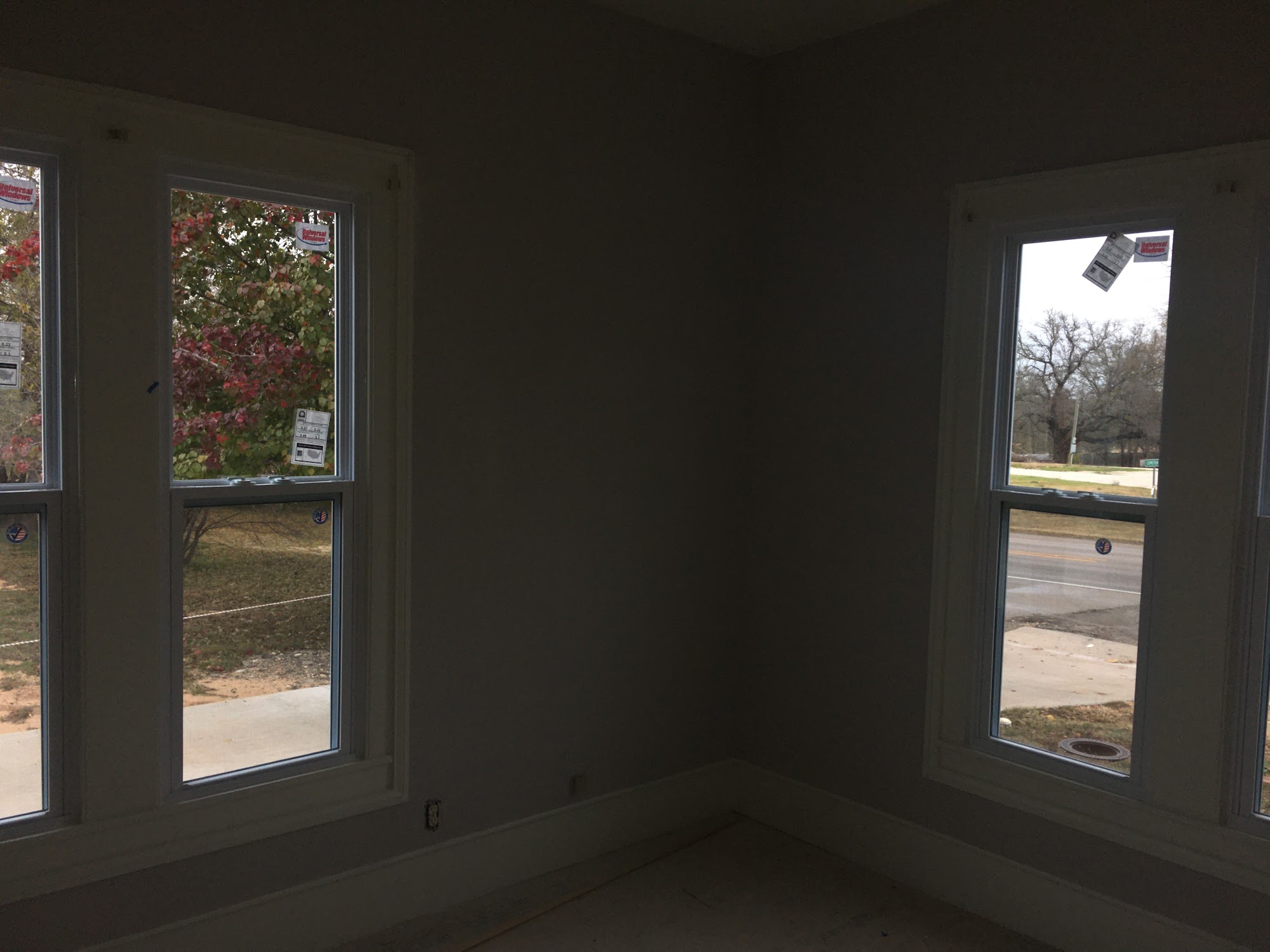 Universal Windows Direct of Central Texas 7721 Central Park Dr Unit B, Woodway Texas 76712
