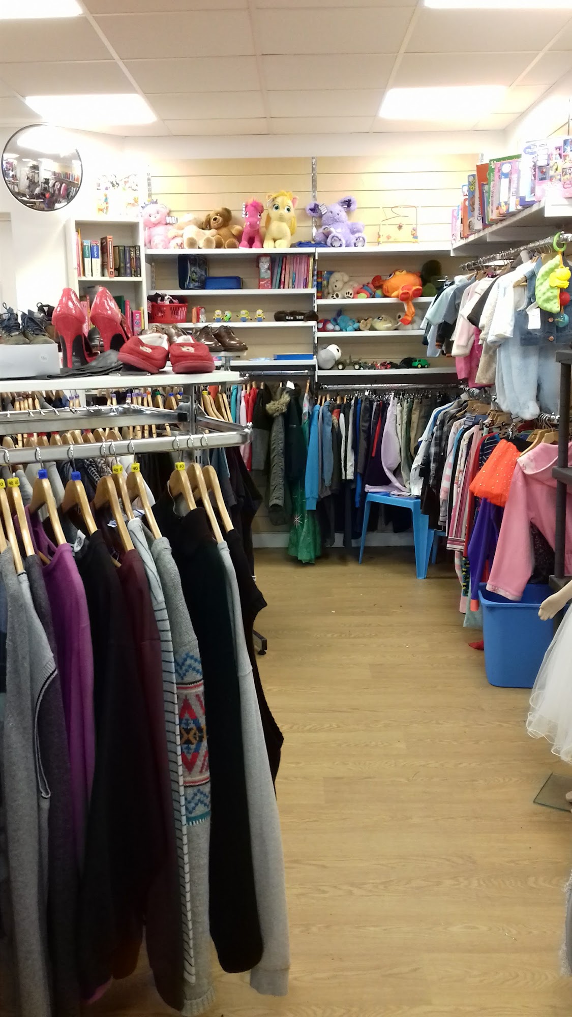 St Oswald's Hospice Charity Shop - Wallsend Wallsend