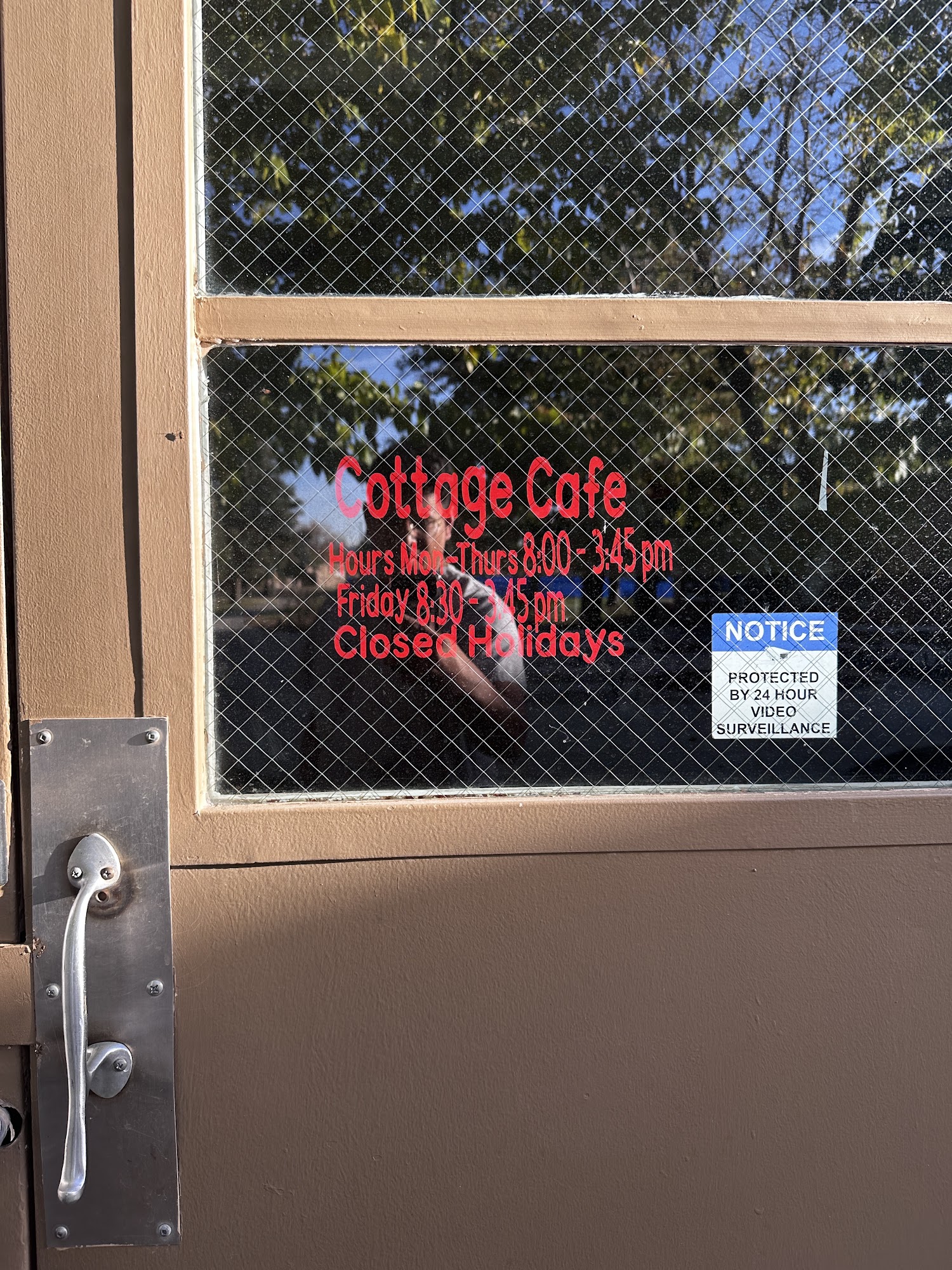 USDC: Cottage Cafe