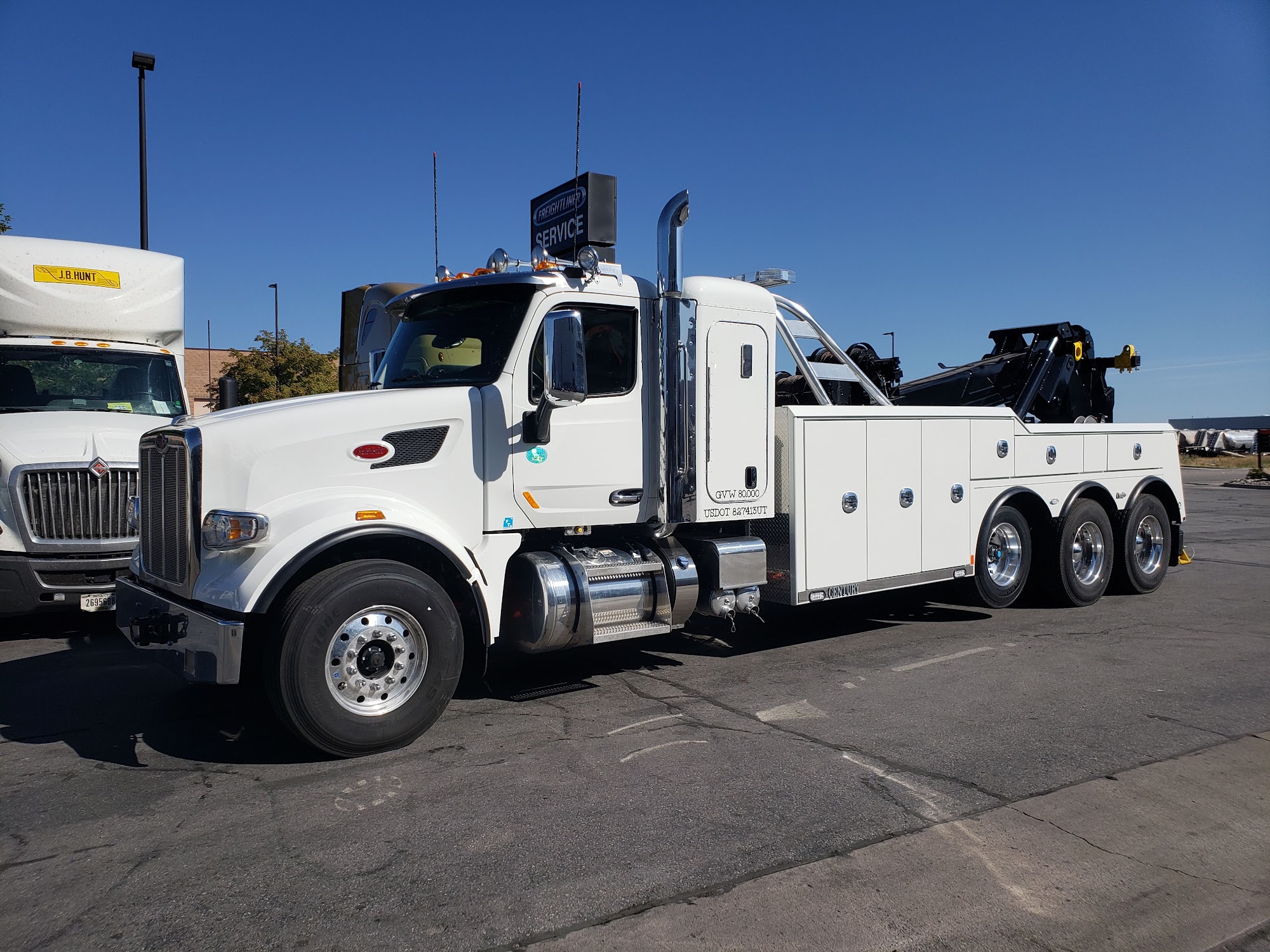 Moore's Chevron & Towing 5 N Main St, Coalville Utah 84017