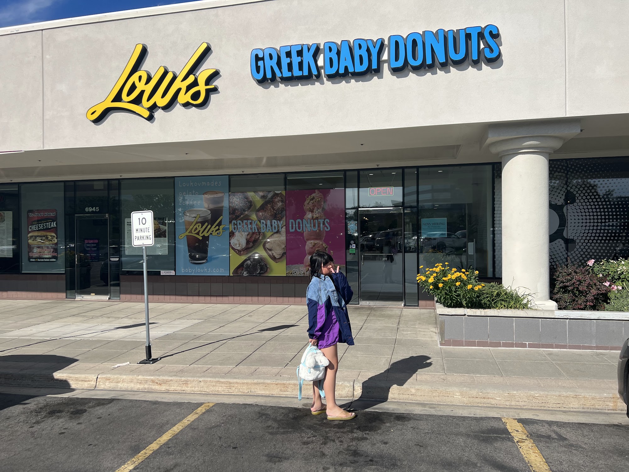 Louks Greek Baby Donuts