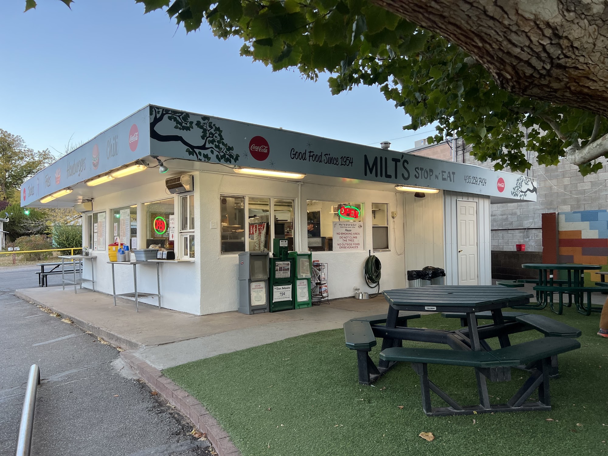 Milt's Stop & Eat