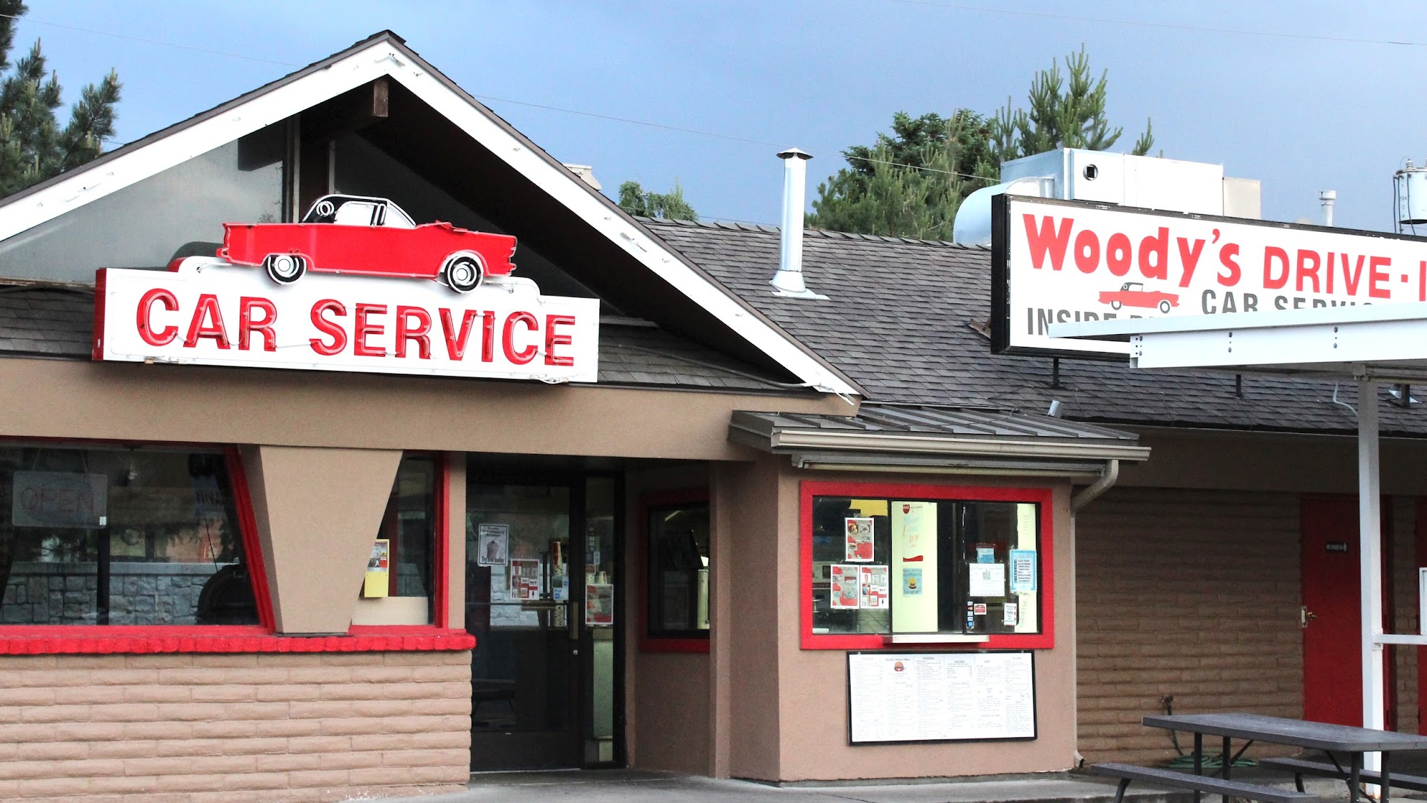 Woody's Drive-In