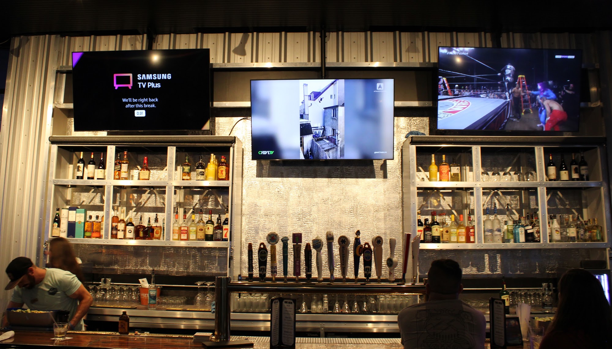 Boomerangs Down Under Bar Millcreek