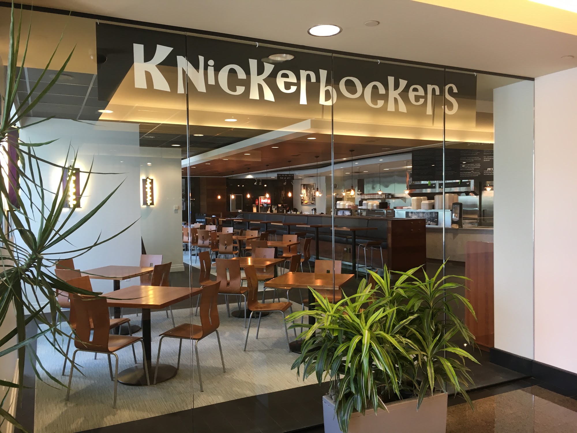 Knickerbockers Deli