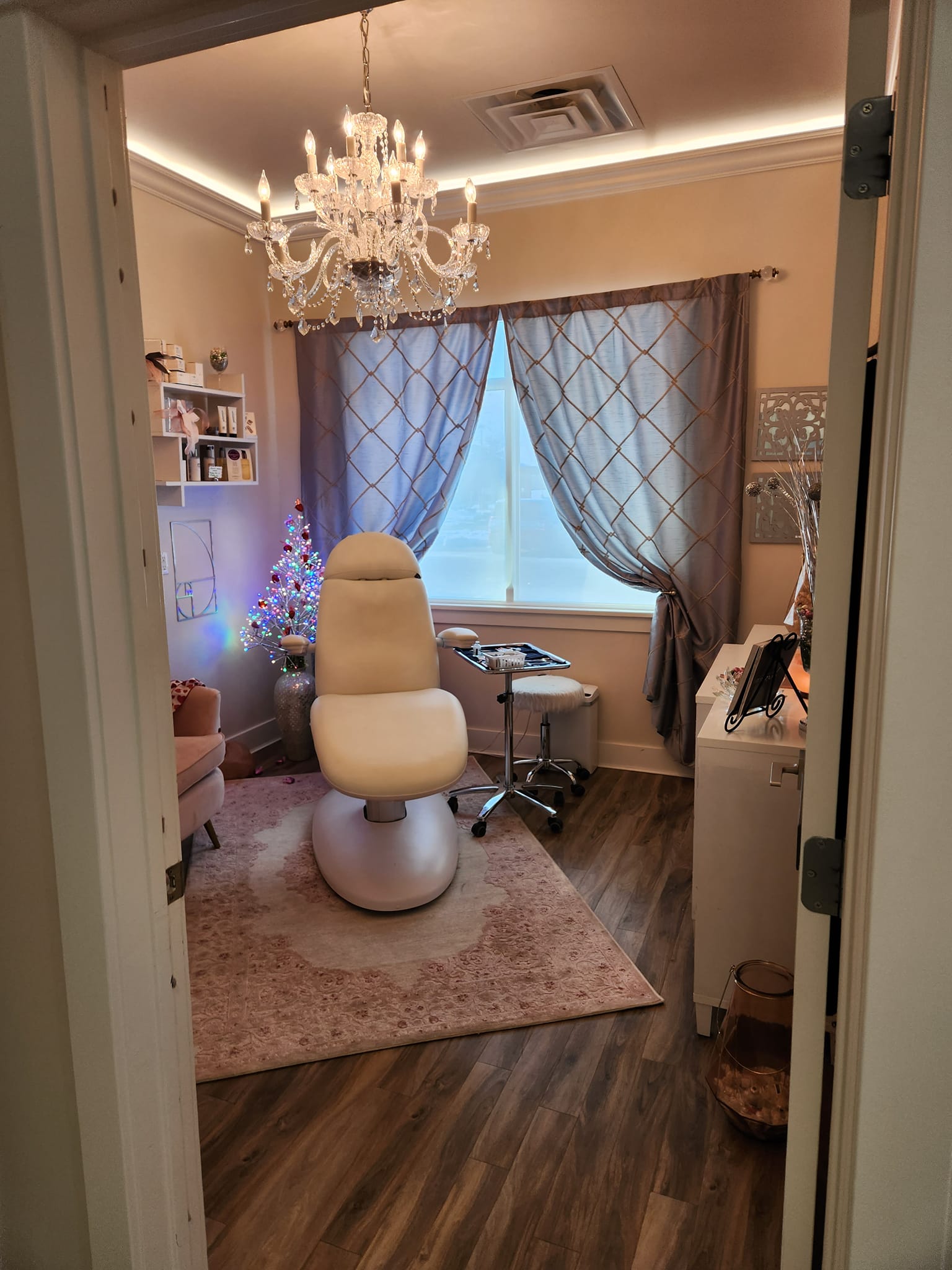 Solace Massage Therapy & Aesthetics Clinic 6078 So, Fashion Point Dr, South Ogden Utah 84405