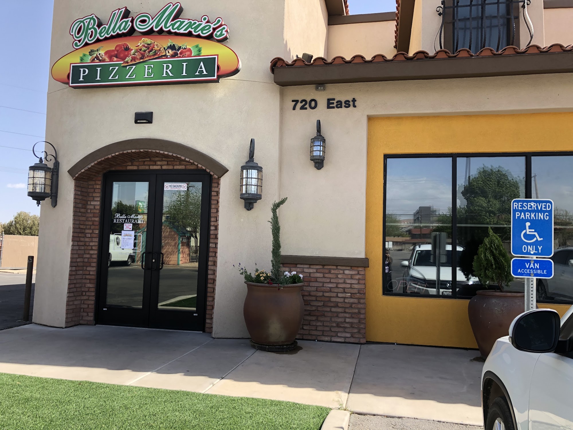 Bella Marie's Pizzeria & Restautant