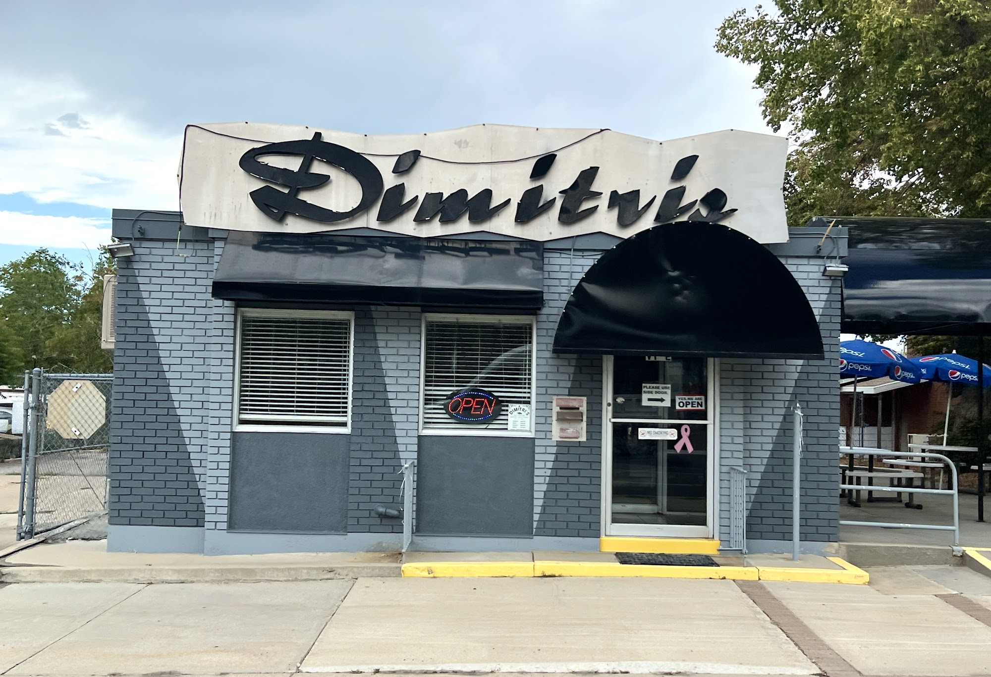 Dimitri's Café