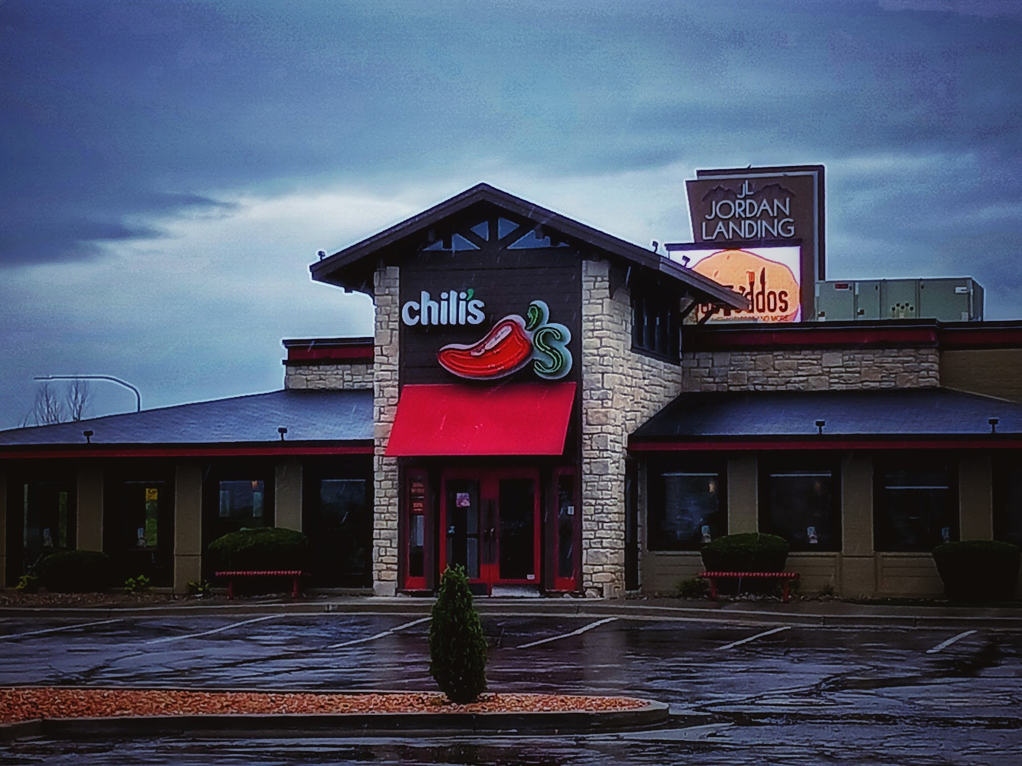 Chili's Grill & Bar