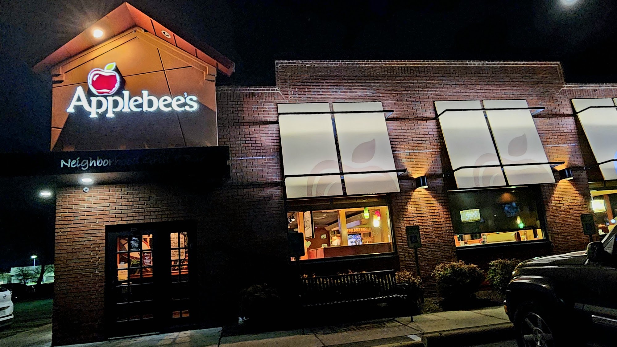 Applebee's Grill + Bar