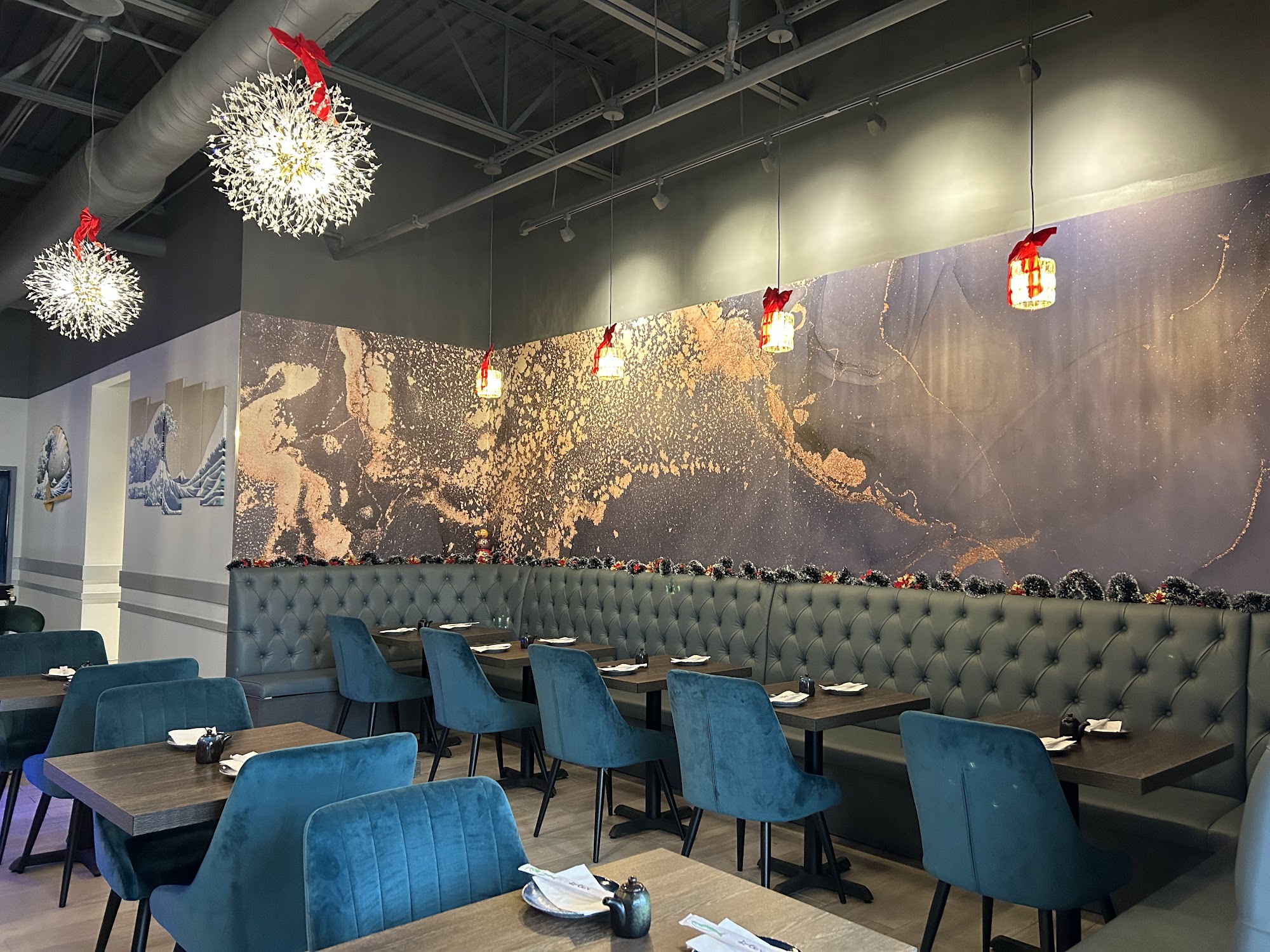 Fujisan Japanese Grill & Sushi Bar