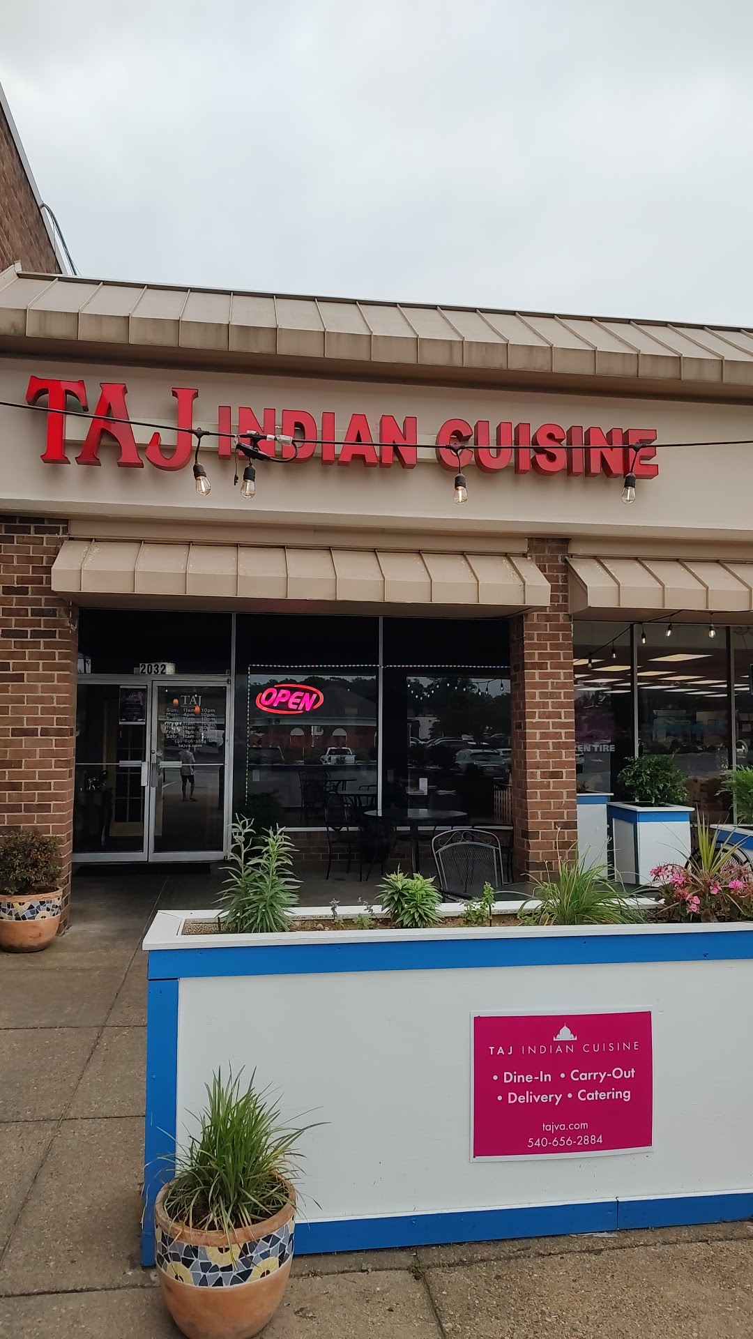 Taj Indian Cuisine