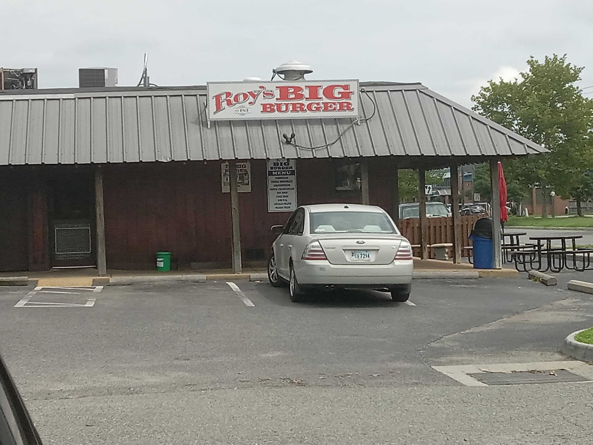 Roy's Big Burger