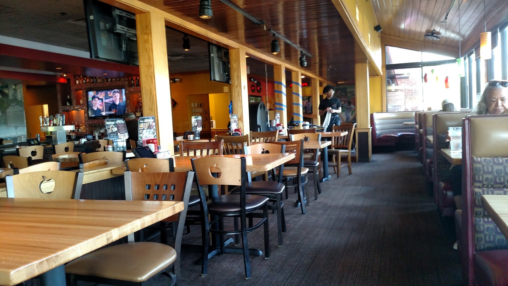 Applebee's Grill + Bar