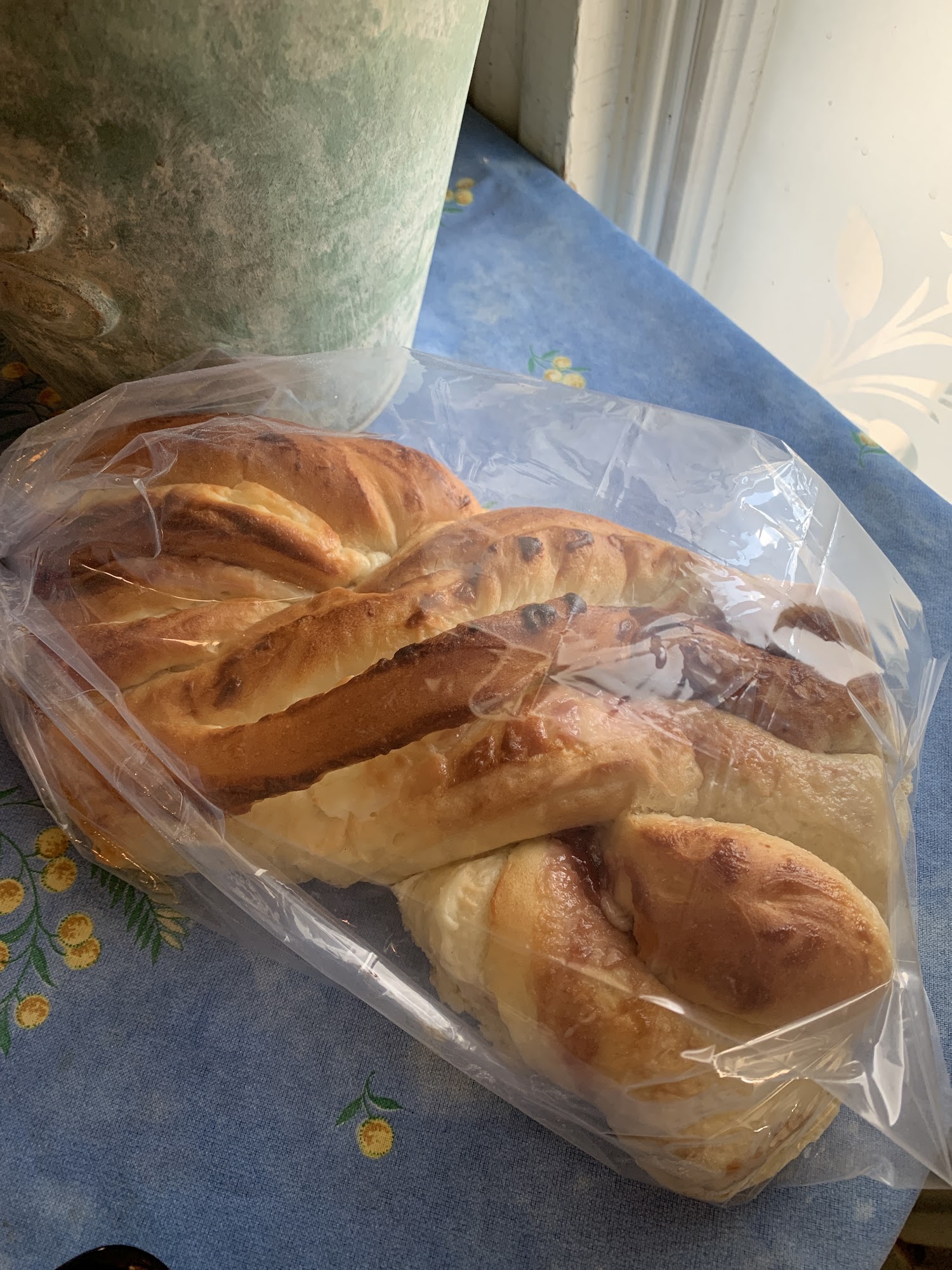 Manghi's Bread